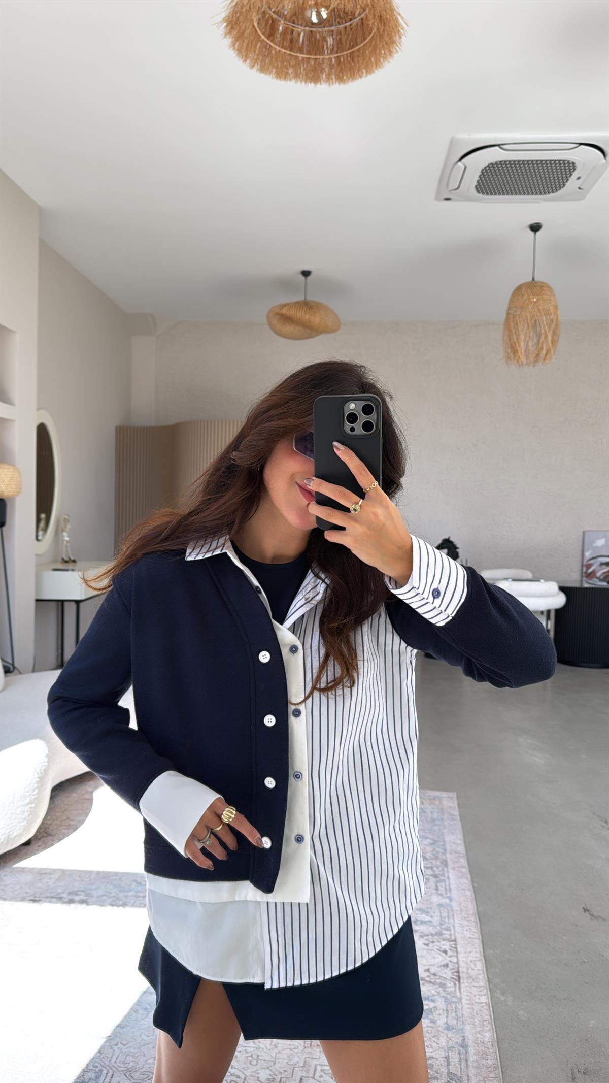 Lacivert Çizgili Tasarım Triko Detaylı Gömlek Bluz