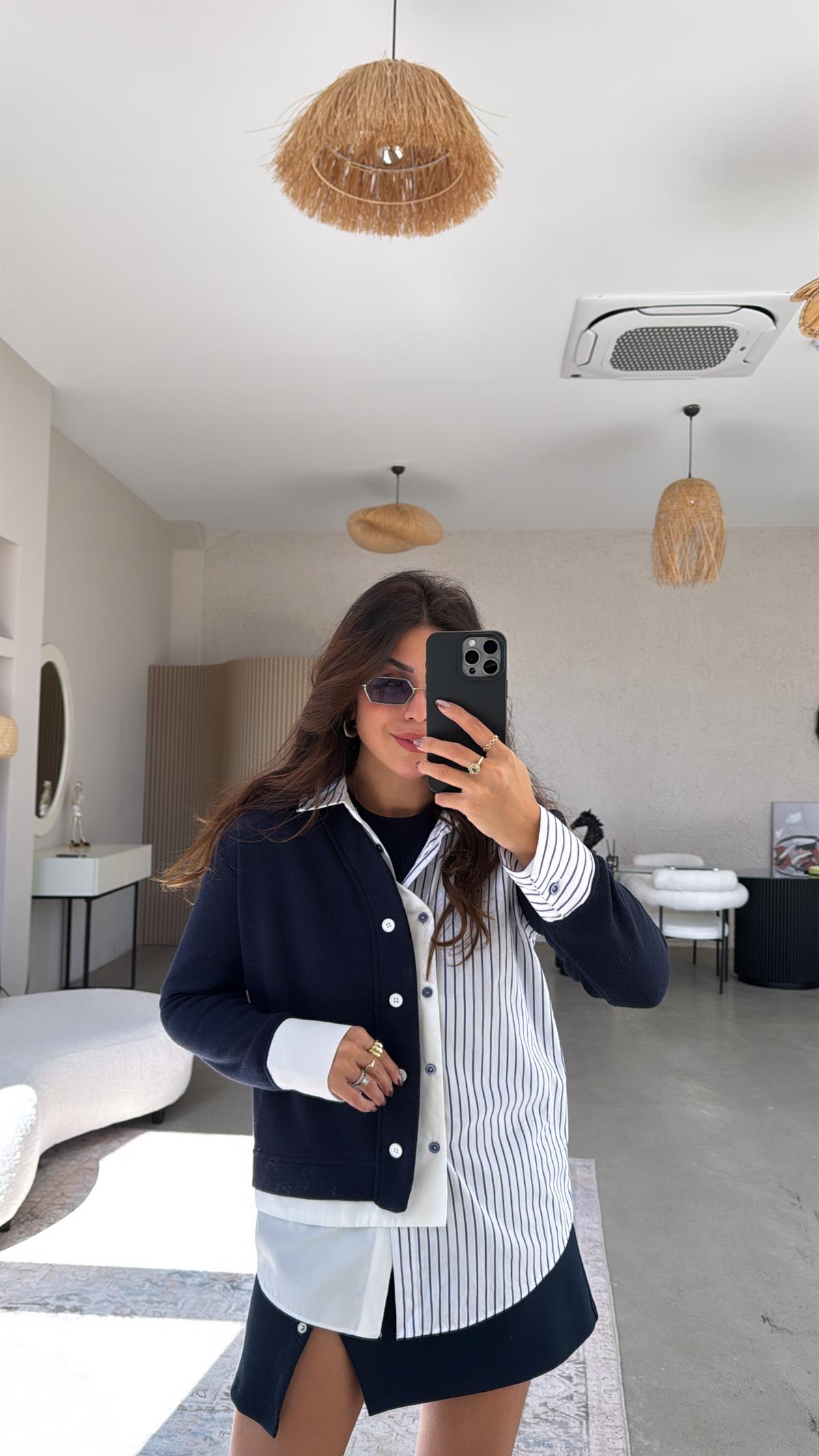 Lacivert Çizgili Tasarım Triko Detaylı Gömlek Bluz