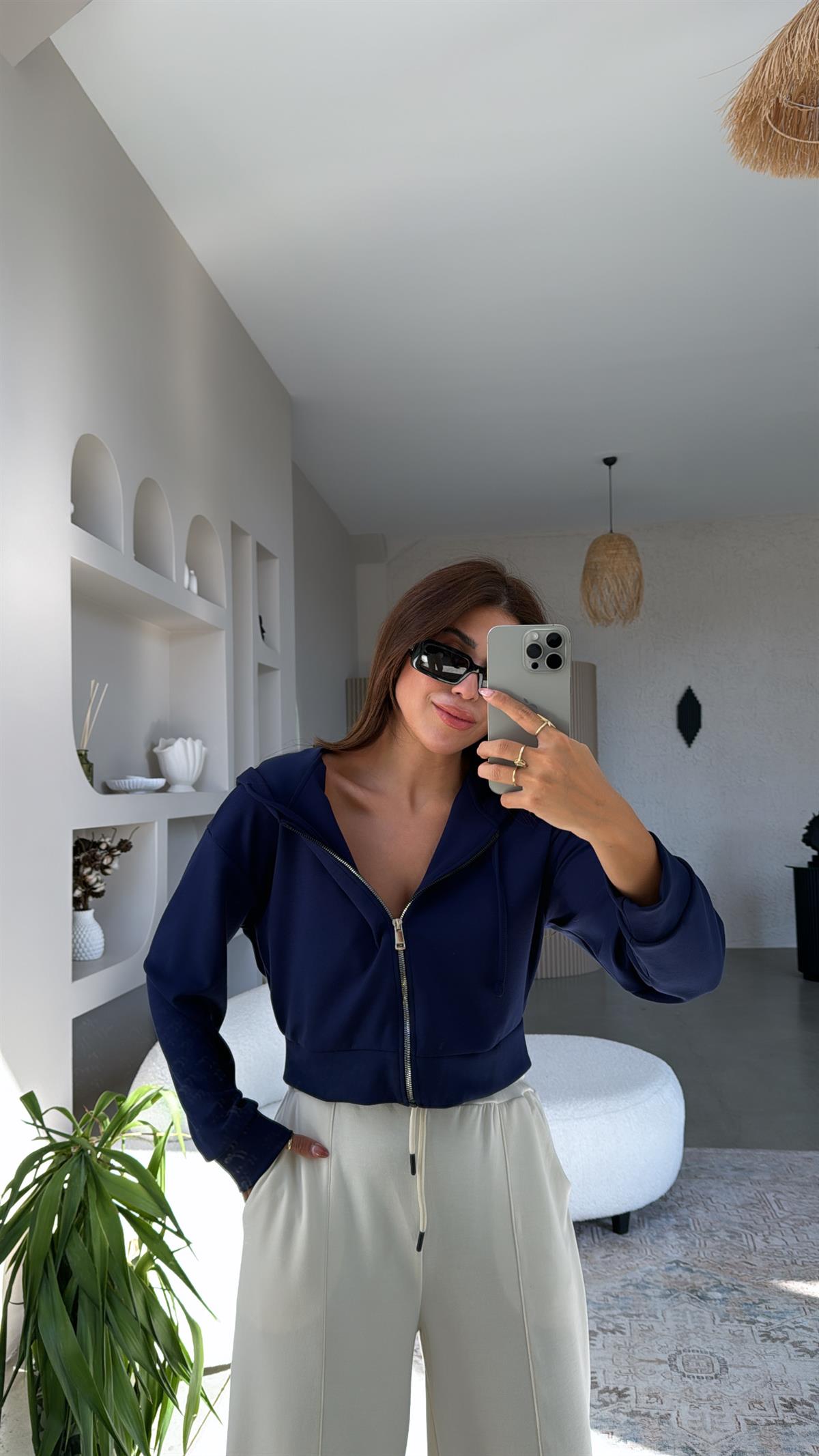 Lacivert Fermuarlı Modal Kısa Ceket