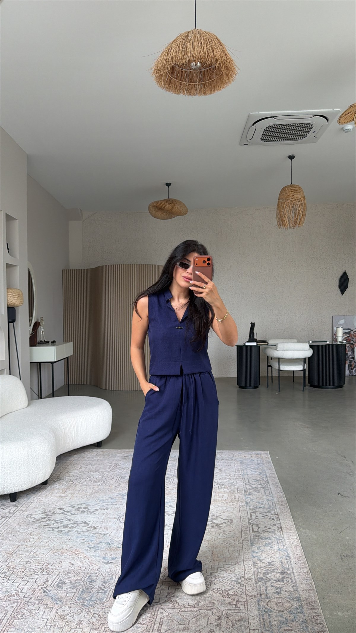 Lacivert Gümüş Aksesuarlı Pantolon Bluz Takım