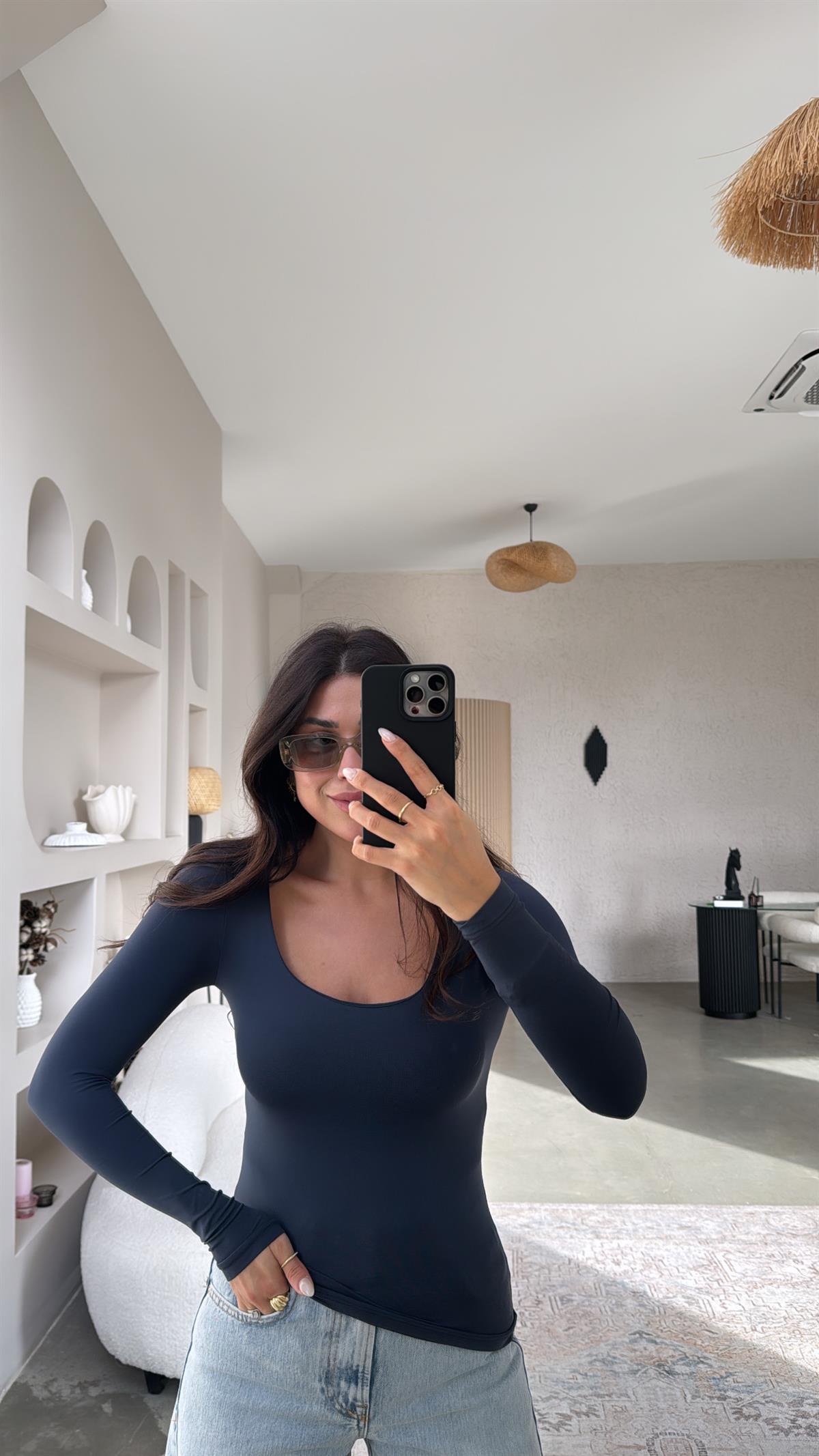 Lacivert Kare Yaka Poliamid Bluz