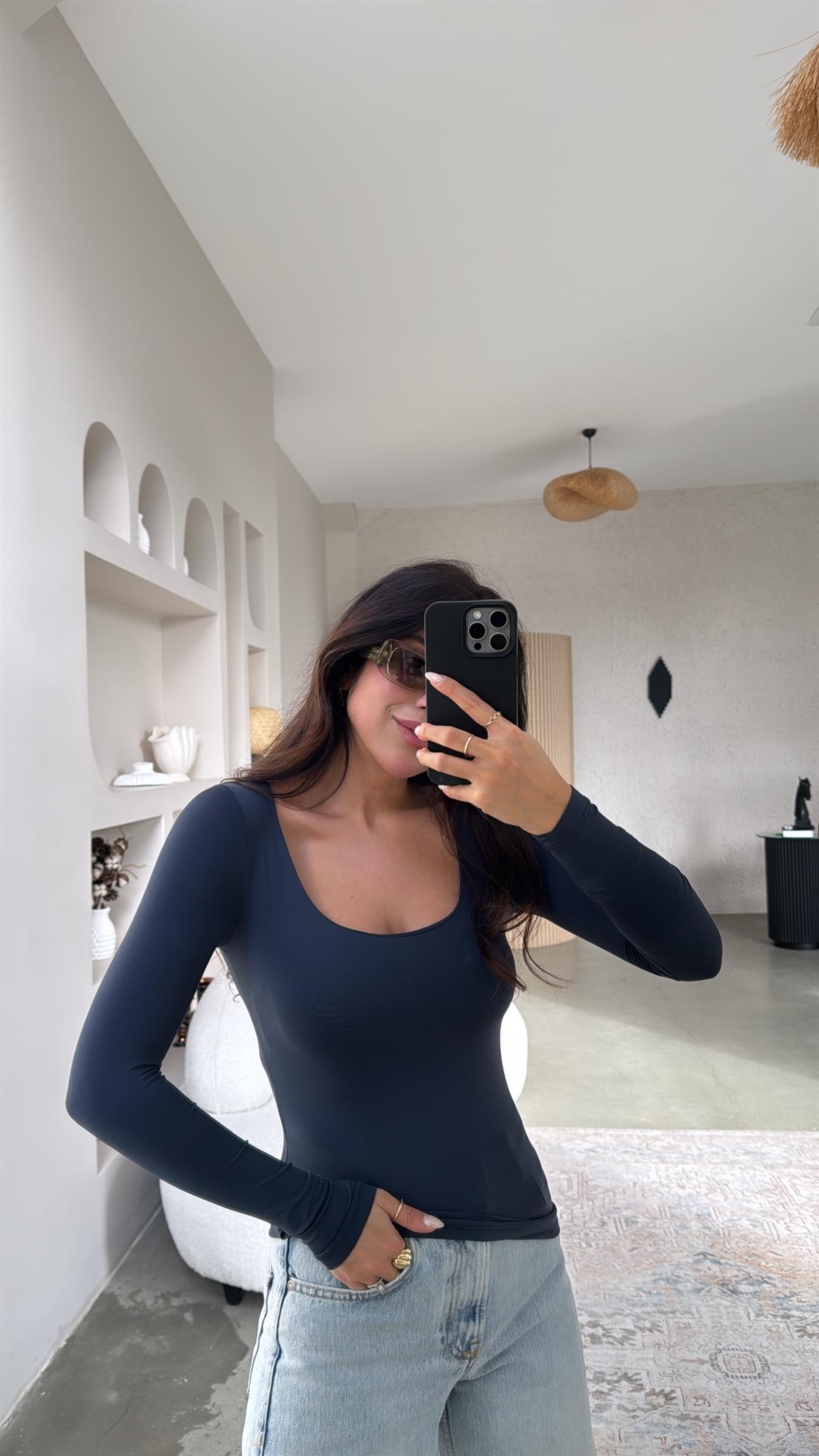 Lacivert Kare Yaka Poliamid Bluz