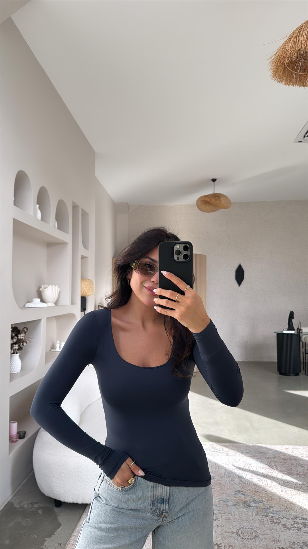 Lacivert Kare Yaka Poliamid Bluz