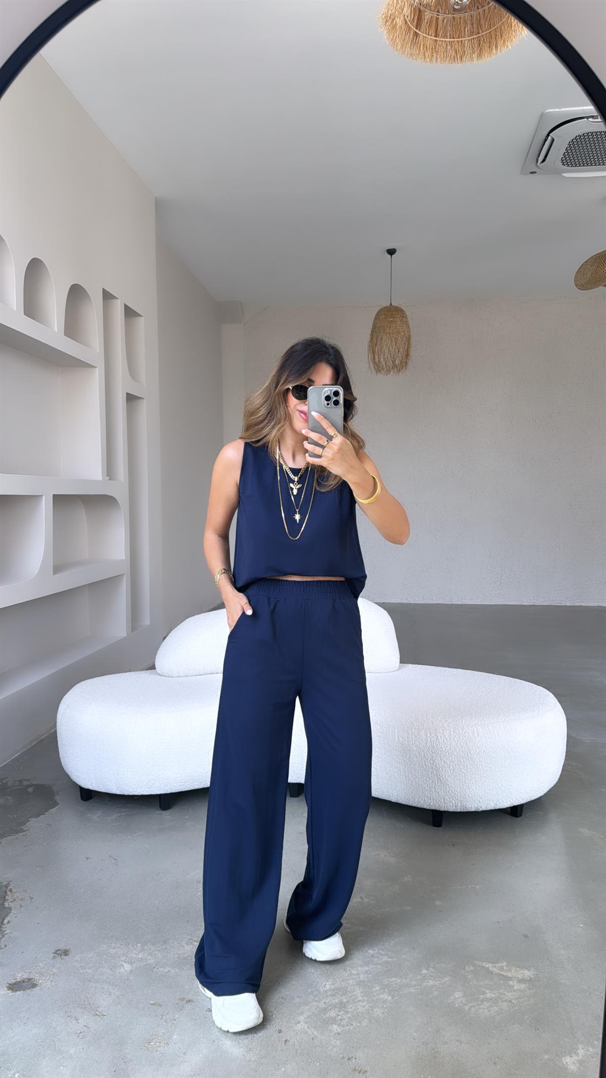 Lacivert Keten Bol Paça Takım