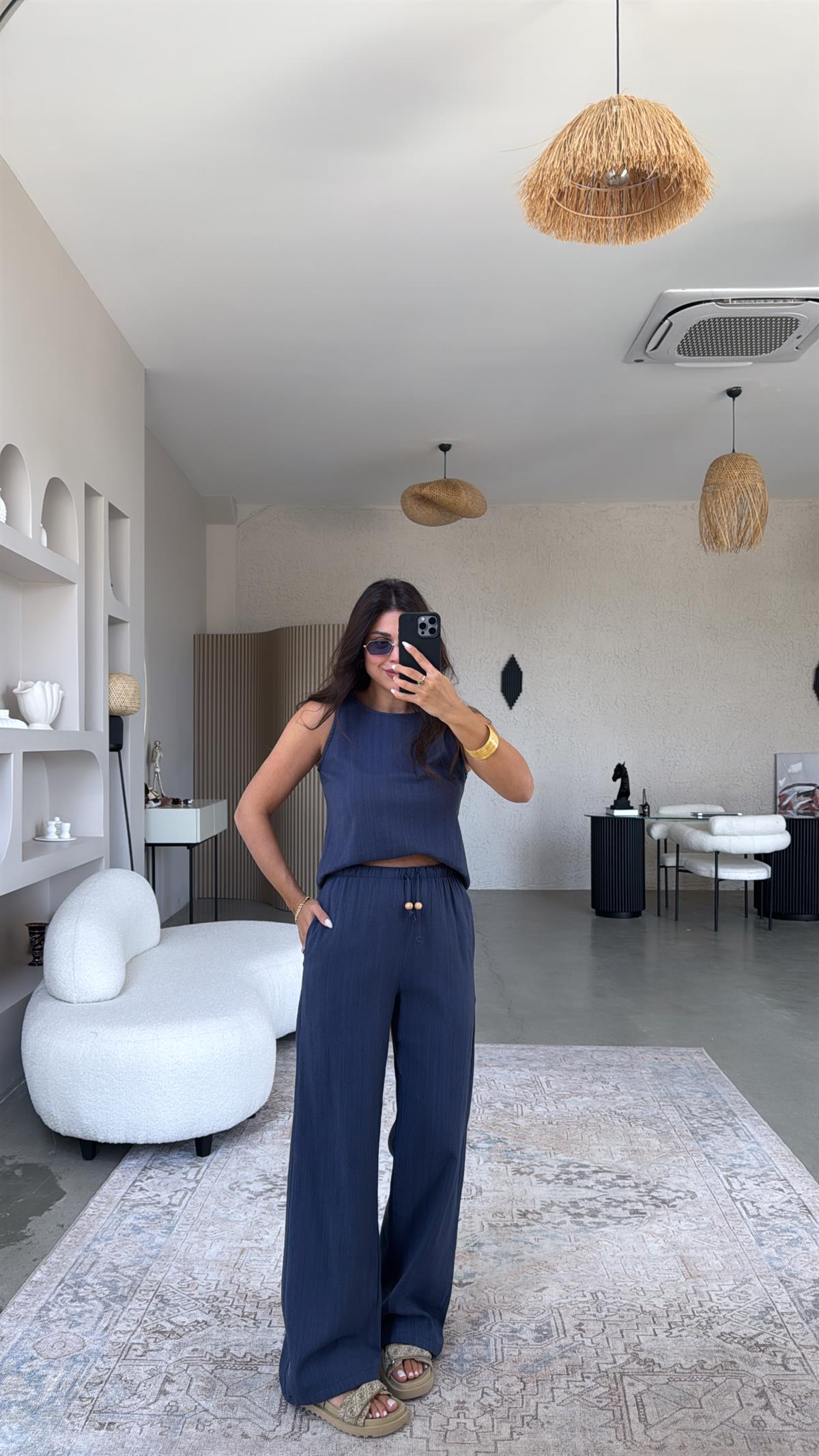 Lacivert Keten Boncuk Detaylı Pantolon Bluz Takım