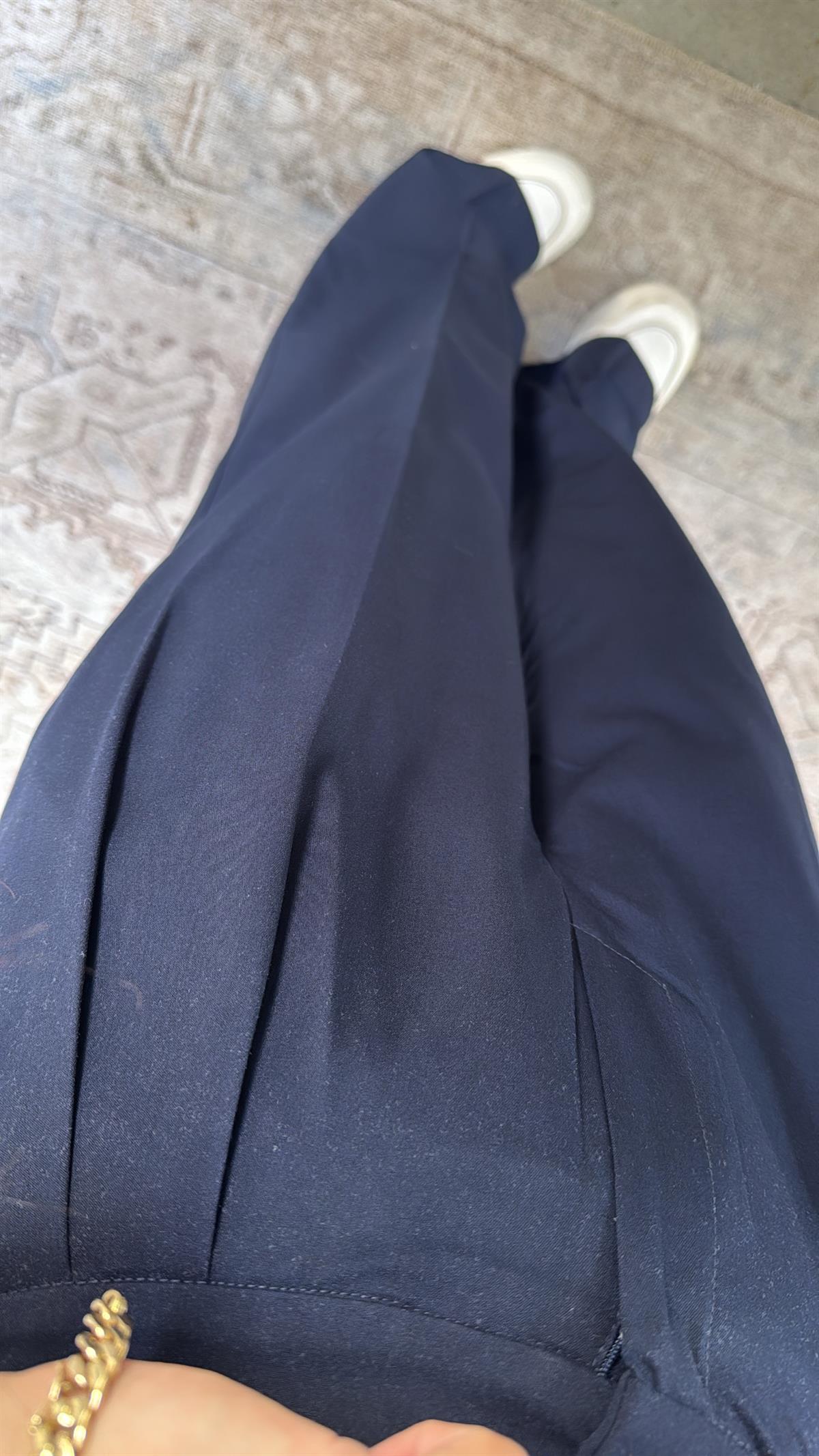 Lacivert Klasik Gizli Kopça Bol Paça Kumaş Pantolon