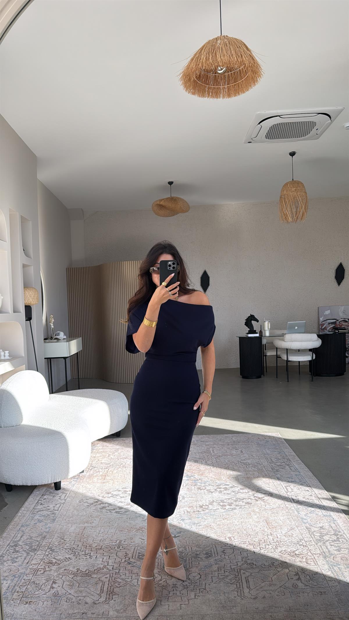 Lacivert Krep Zr Model Omzu Açık Elbise