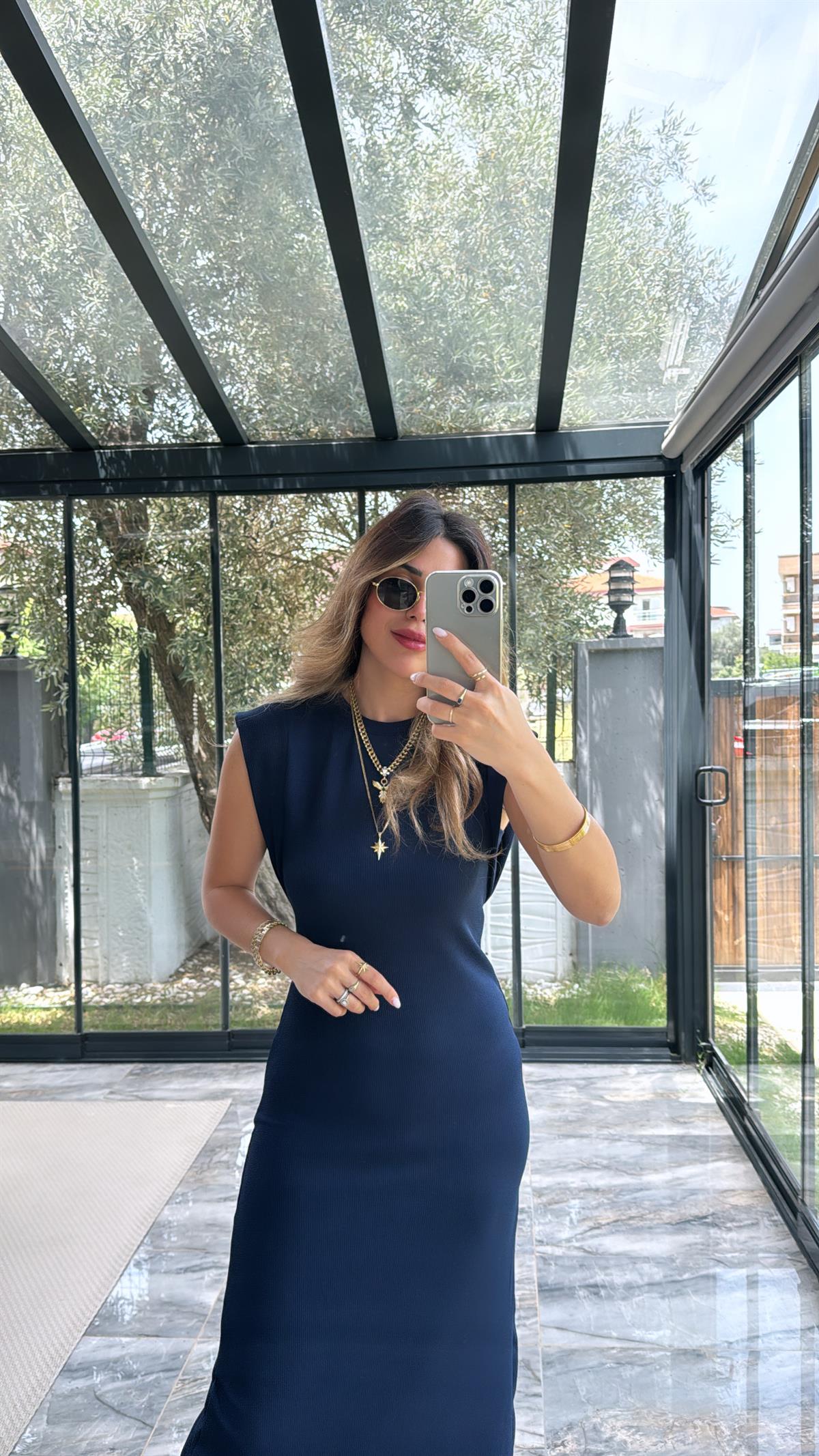 Lacivert Omuz Detaylı Kaşkorse Elbise