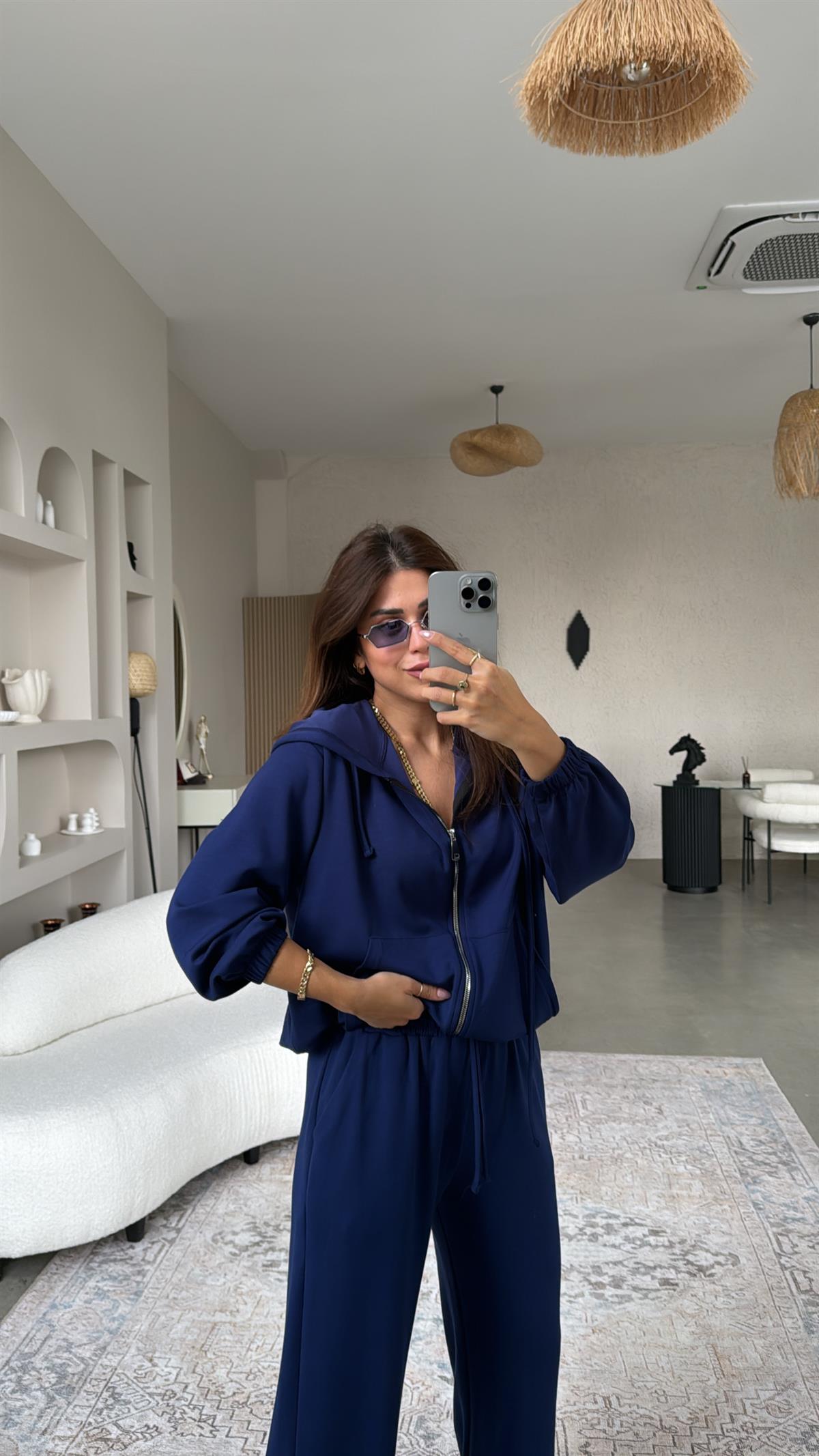 Lacivert Paça Lastikli Fermuarlı Ceketli Takım