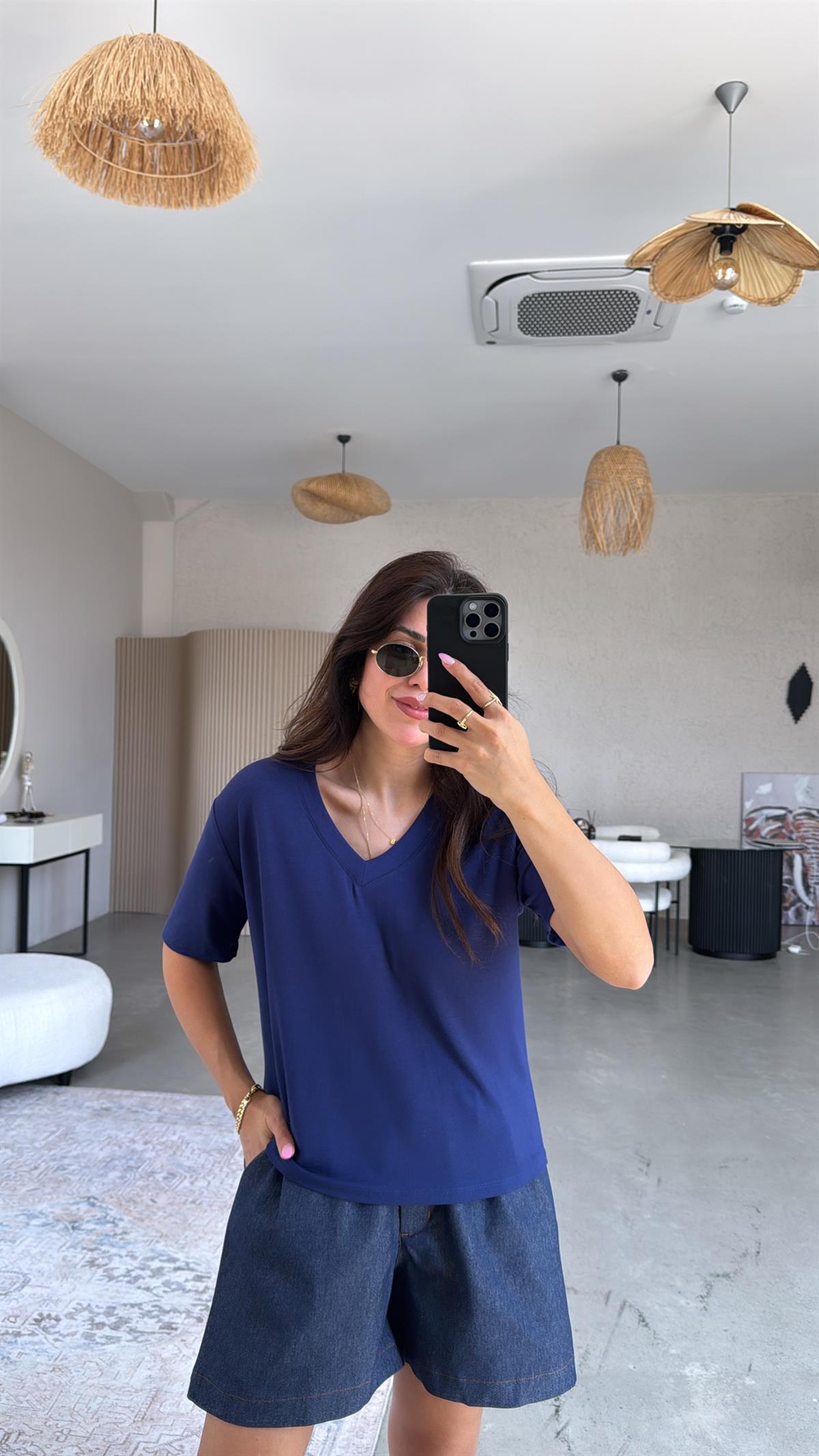 Lacivert V Yaka Salaş Bluz