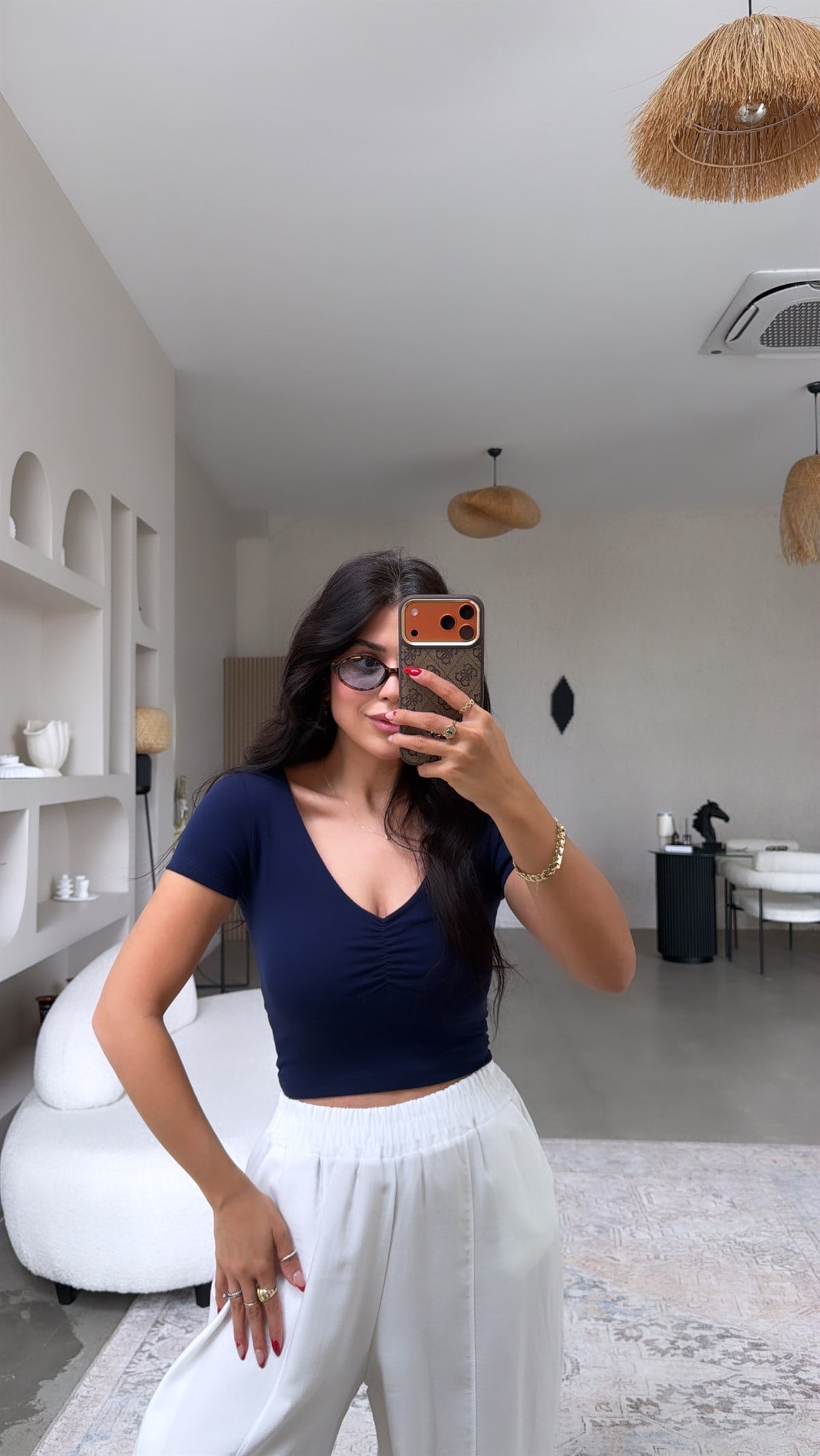 Lacivert V Yakası Büzgülü Crop Pamuk Tshirt
