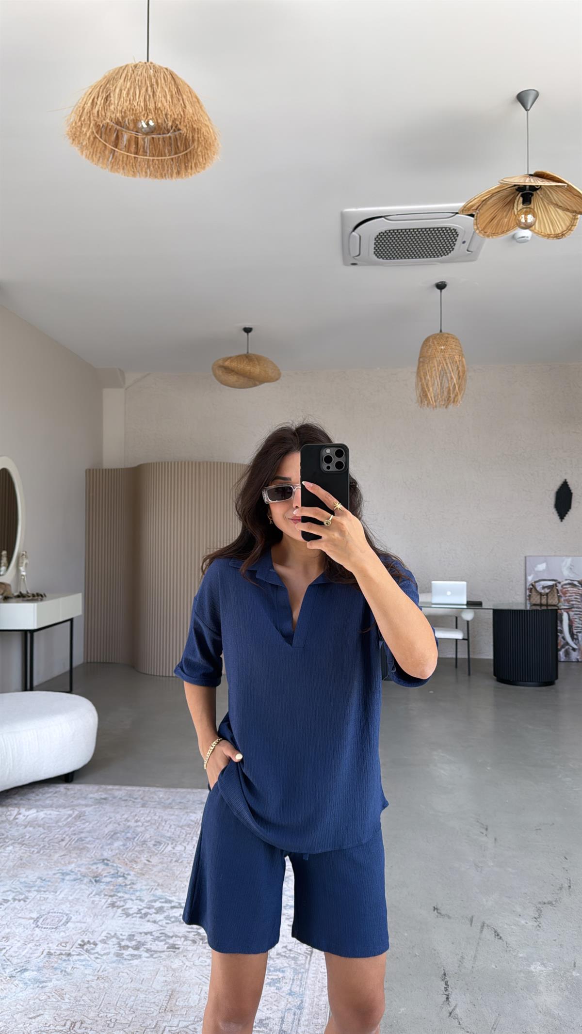 Lacivert Yakalı Bürümcük Şort Bluz Takım