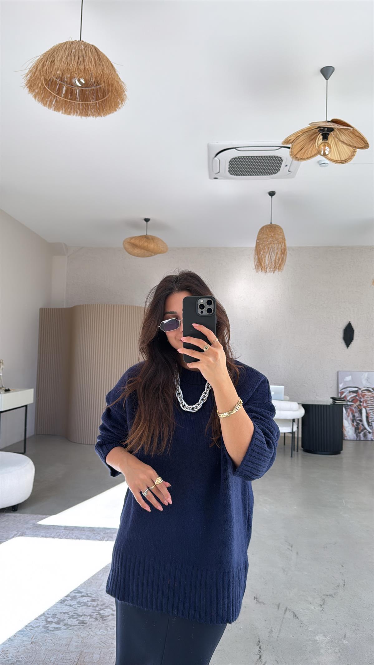 Lacivert Yumoş Bisiklet Yaka Basic Kazak