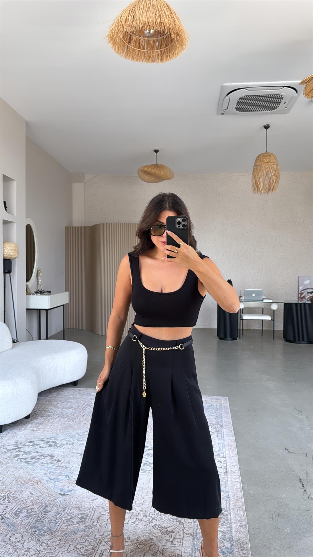 Lacivert Zincirli Premium Kısa Pantolon