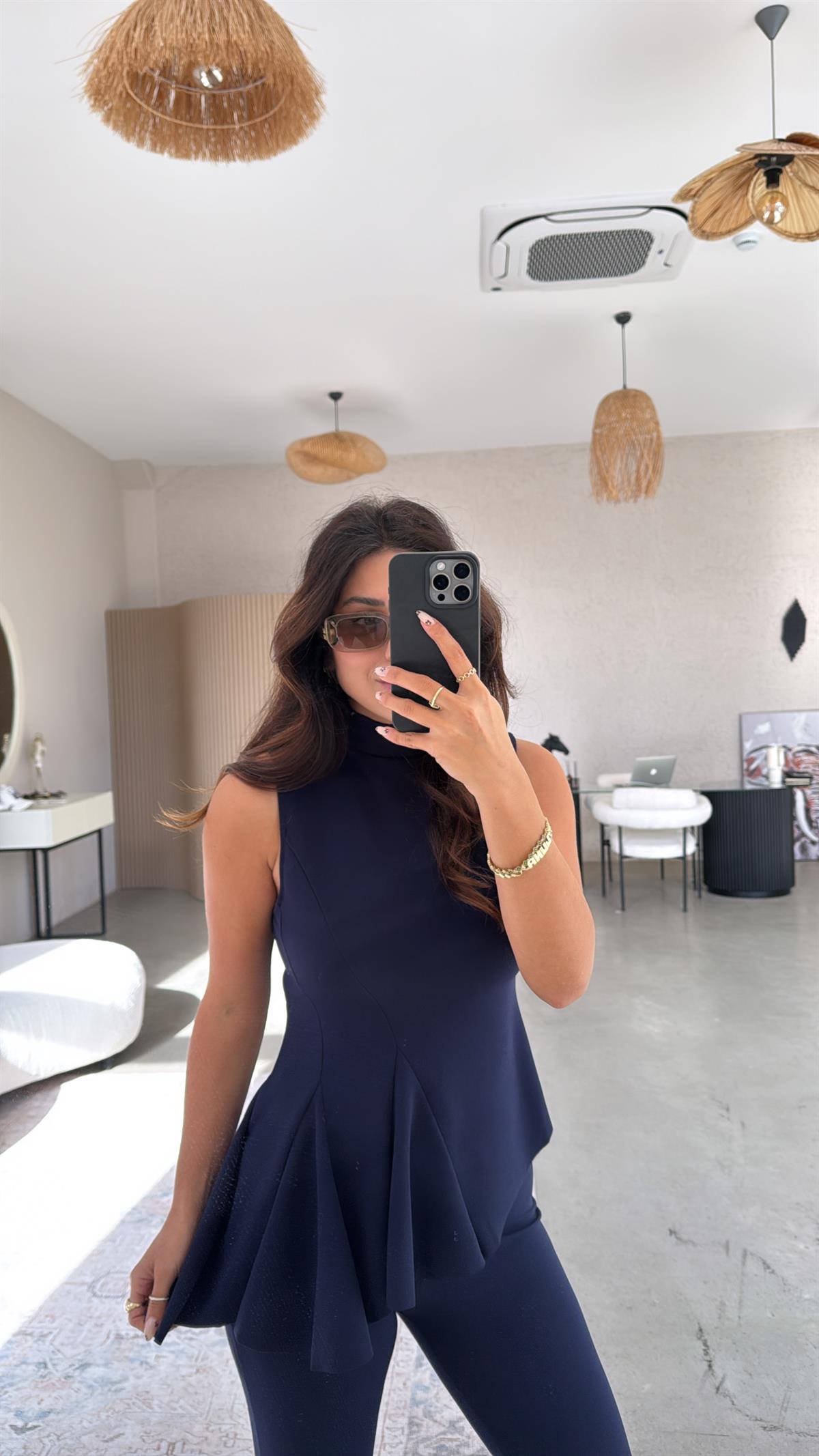 Lacivert ZR Model Likralı Krep Kumaş Volanlı İspanyol Takım