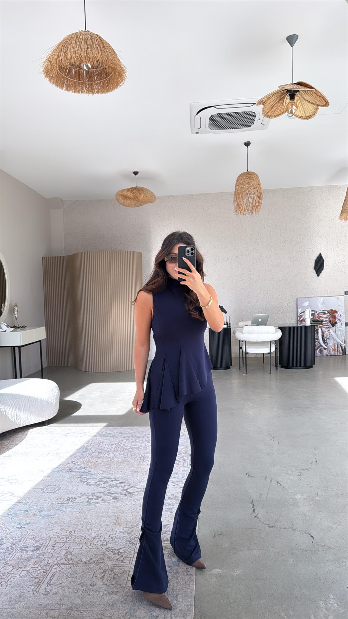 Lacivert ZR Model Likralı Krep Kumaş Volanlı İspanyol Takım