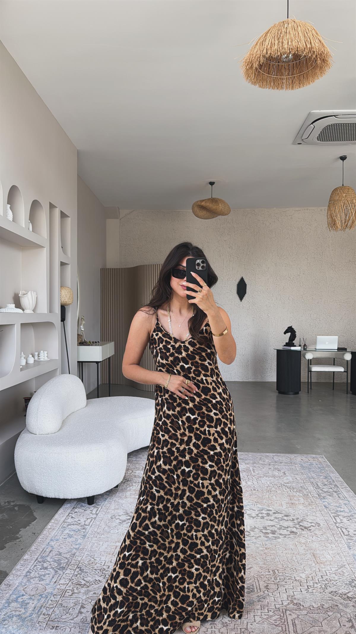 Leopar Desenli Askılı Viskon Elbise