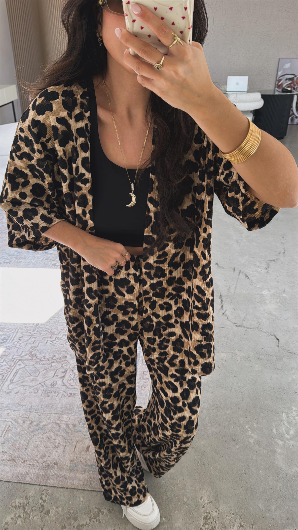 Leopar Desenli Bürümcük Ceketli Takım