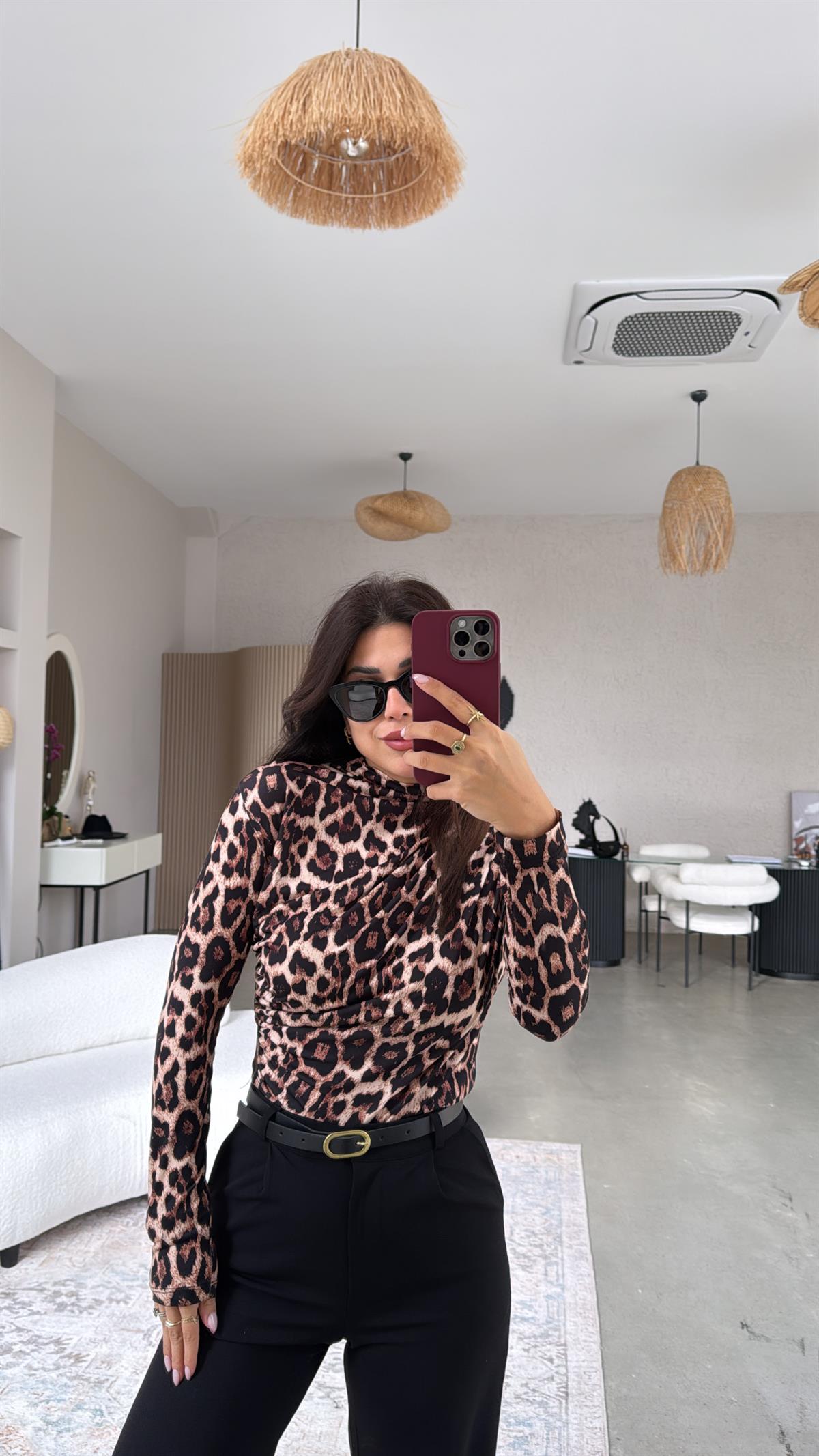 Leopar Drapeli Bluz