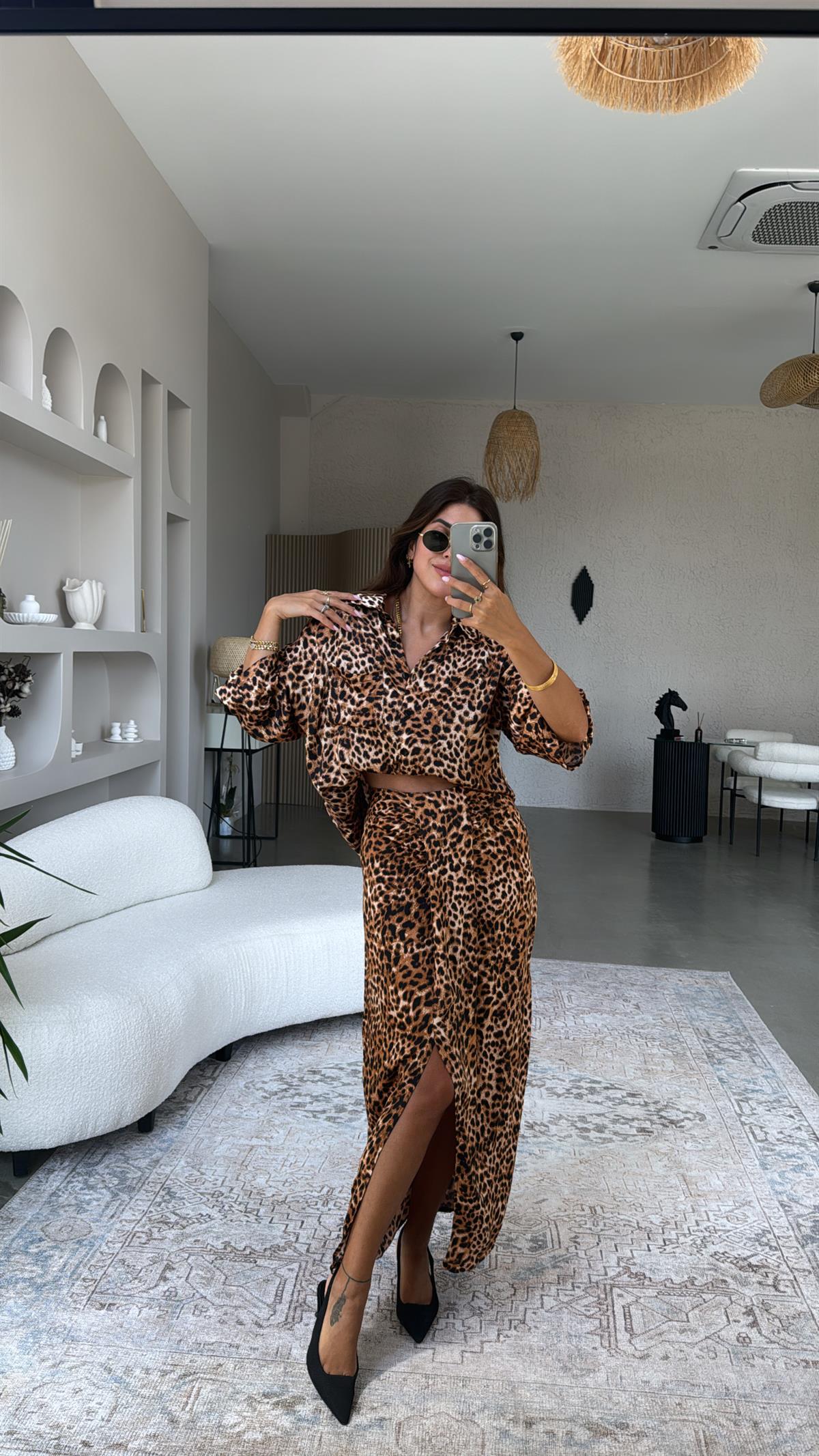 Leopar ZR Saten Etek Gömlek Takım