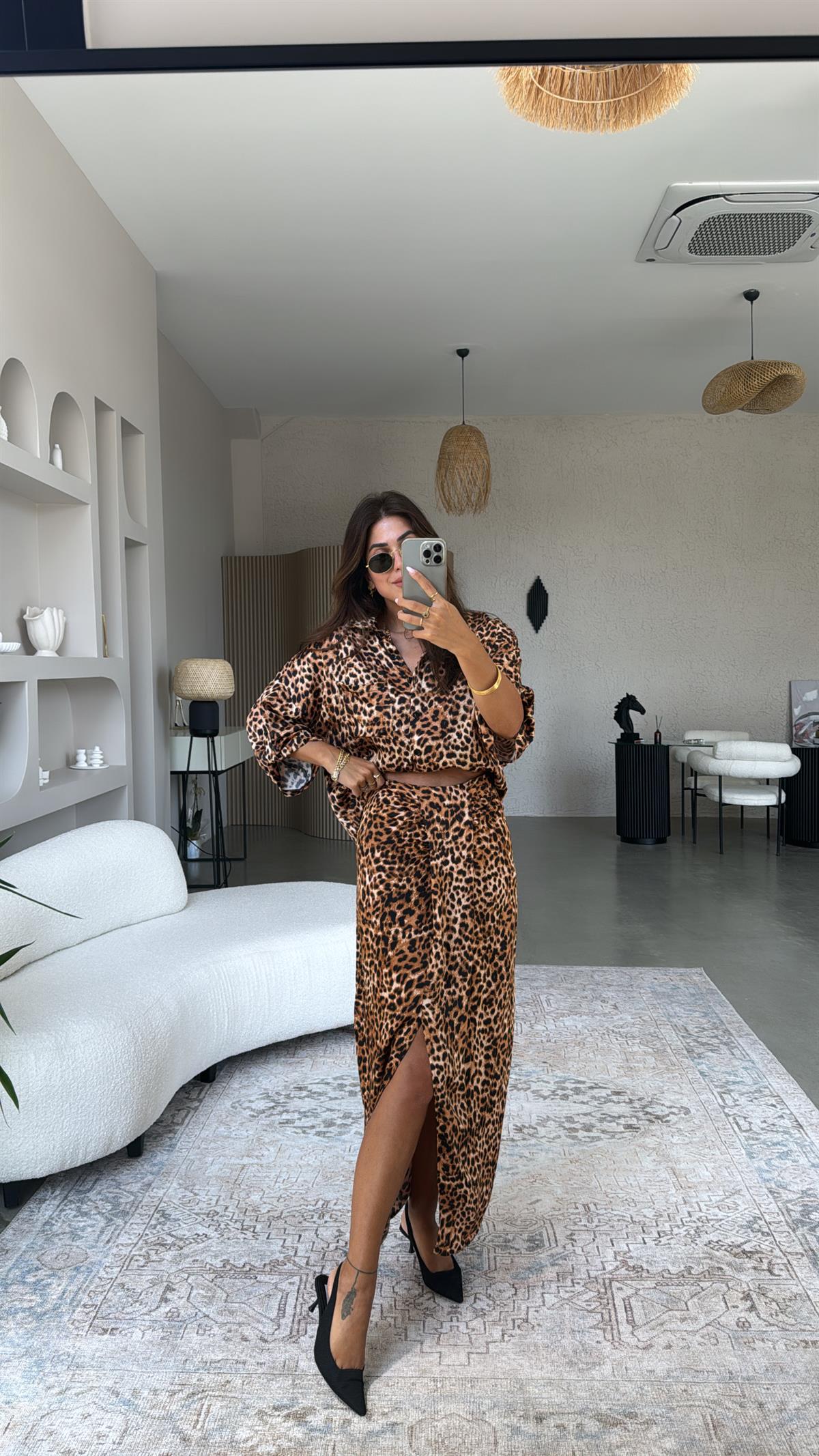 Leopar ZR Saten Etek Gömlek Takım