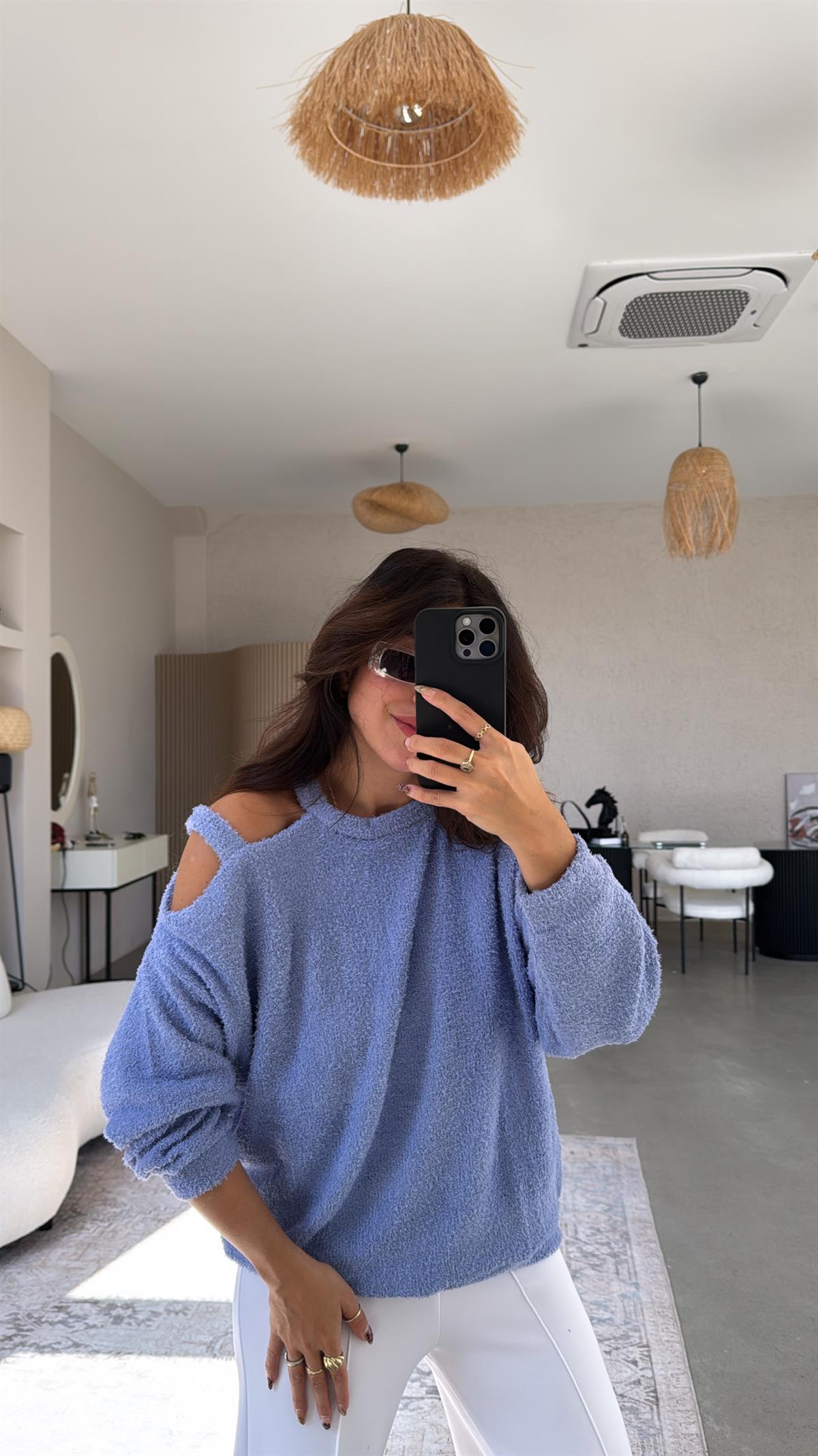 Lila Dokulu Omuz Detaylı Triko