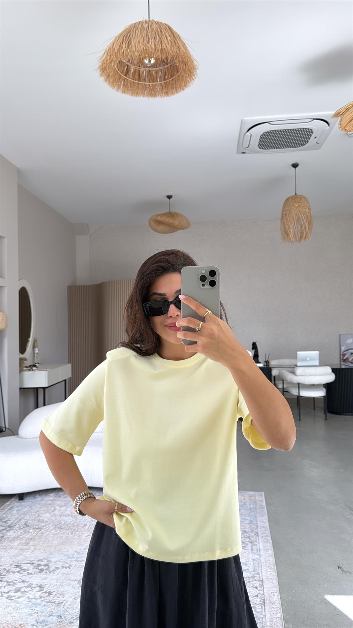 Limon Sarı Vatkalı Pamuk Basic Tshirt