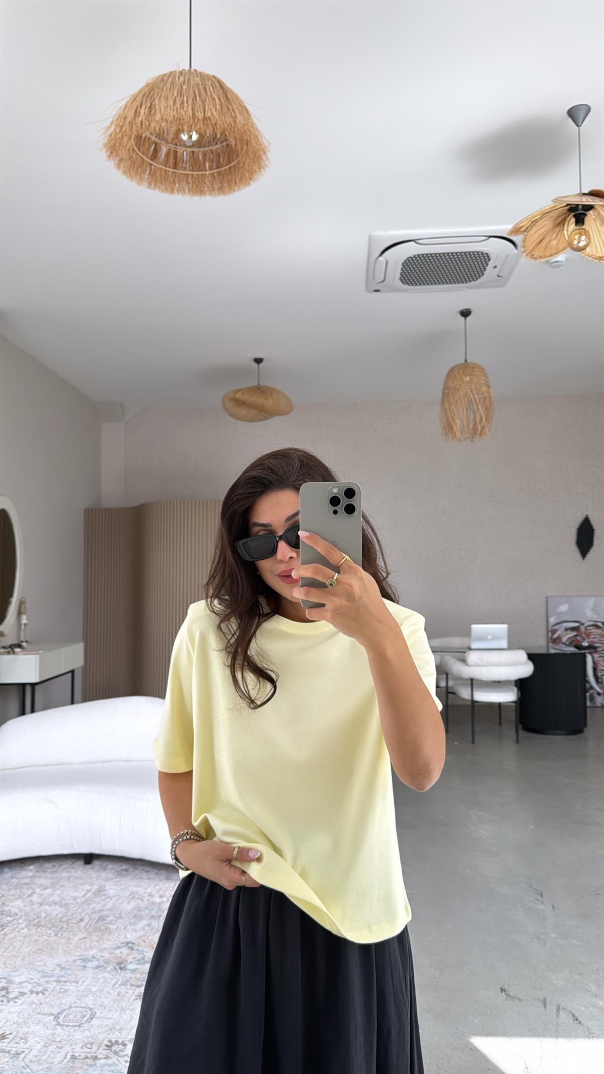 Limon Sarı Vatkalı Pamuk Basic Tshirt