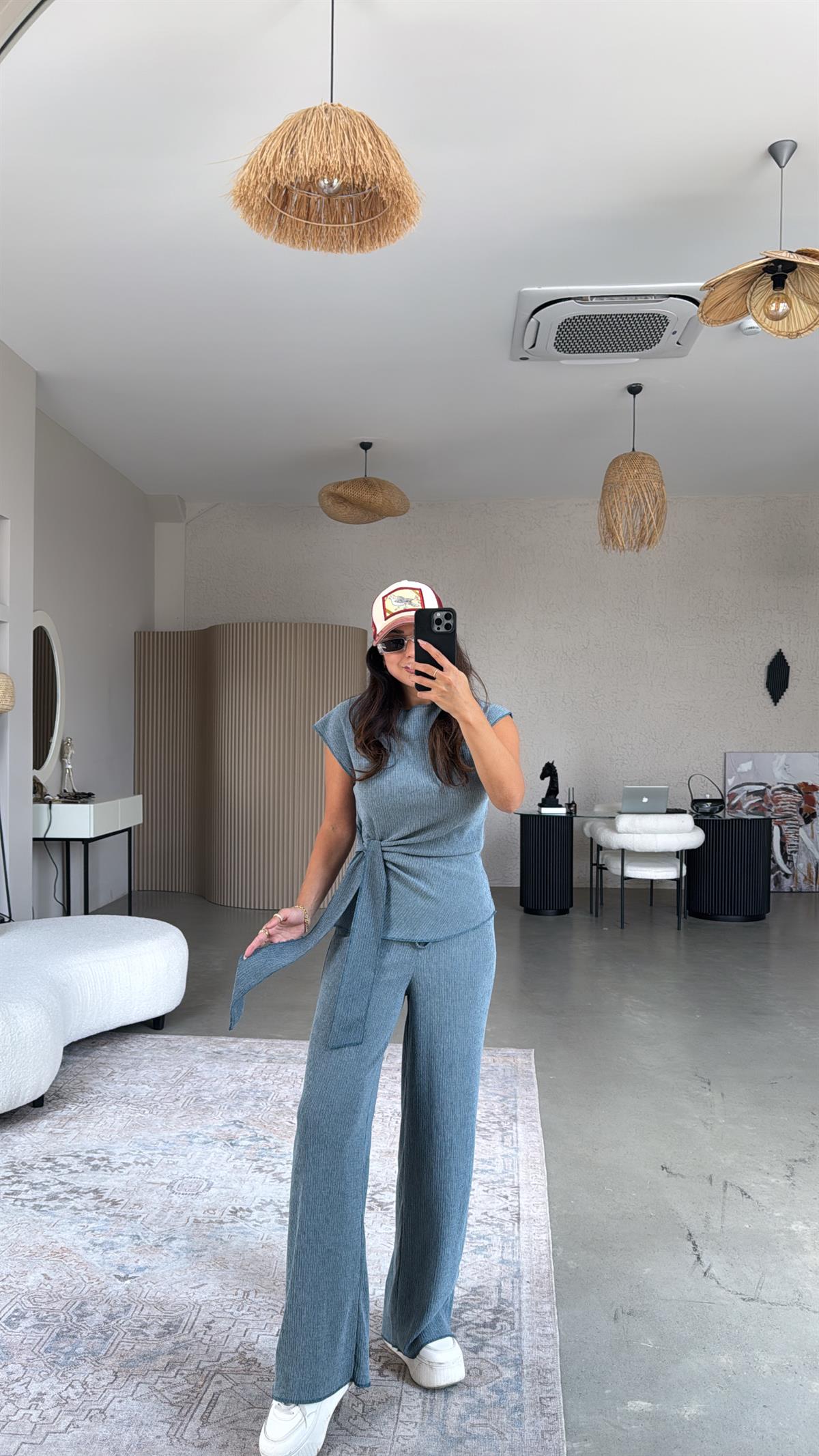 Mavi Bağlamalı Bürümcük Takım 