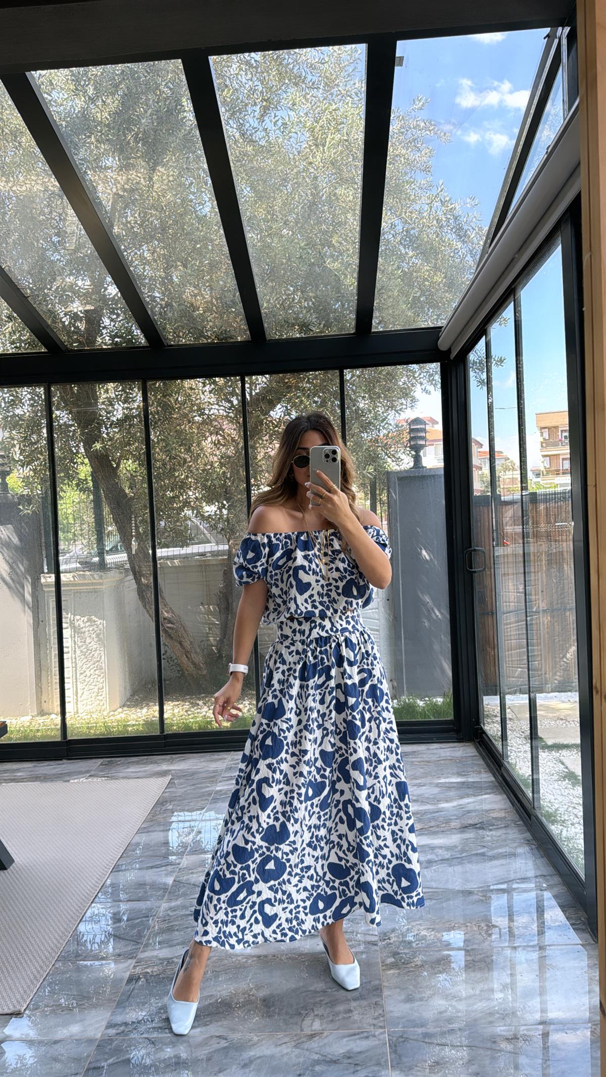 Mavi Desenli Etek Bluz Takım