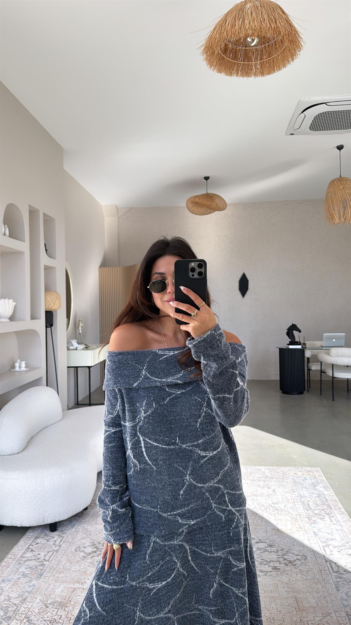 Mavi Kendinden Desenli Triko Kumaş Etek Madonna Bluz Takım