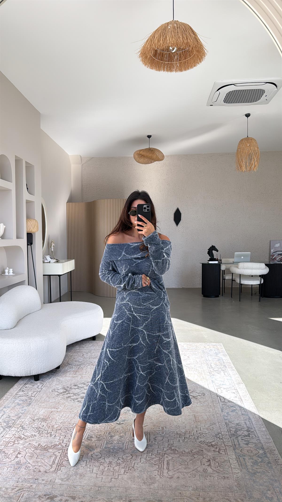 Mavi Kendinden Desenli Triko Kumaş Etek Madonna Bluz Takım