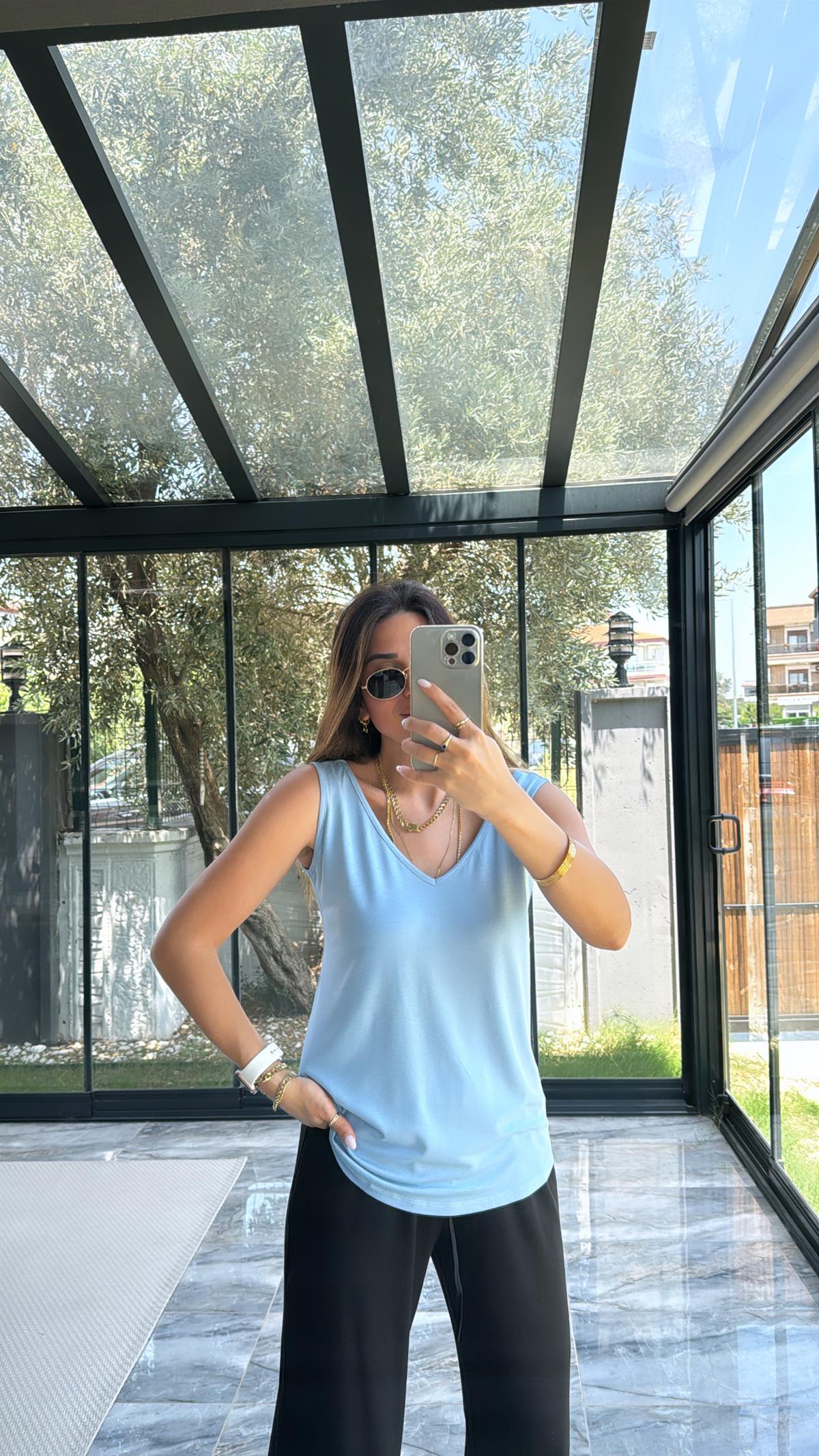 Mavi Ön Arka V Yaka Atlet