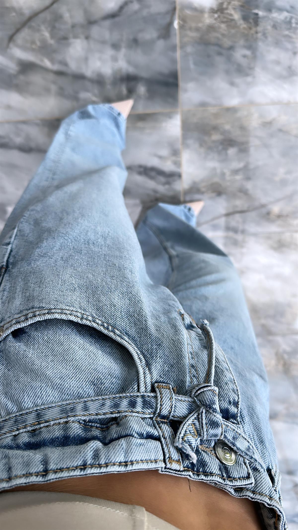 Mavi ZR Bol Paça Kuşaklı Jean