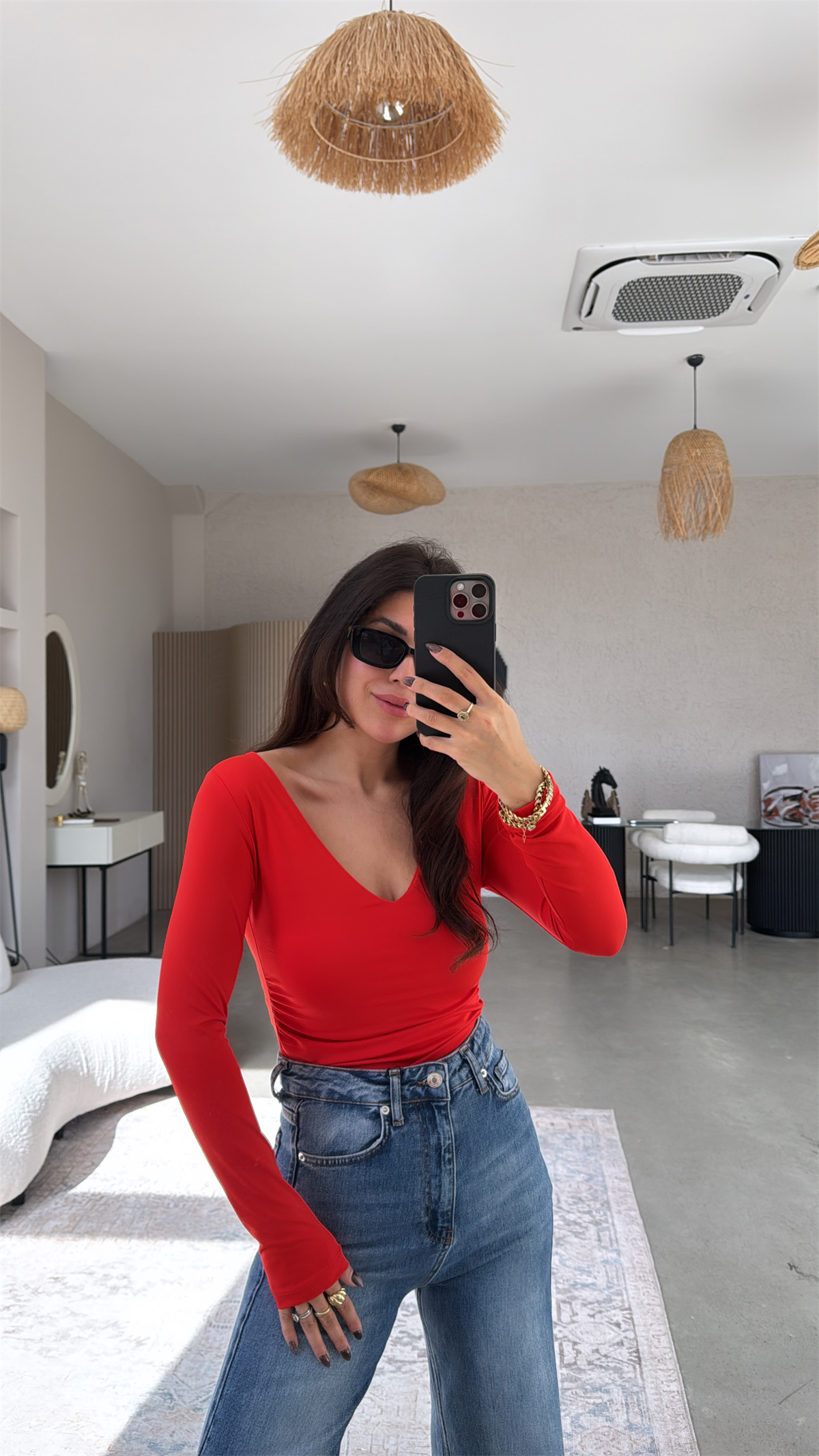 Narçiçeği V Yaka Polyamid Bodysuit