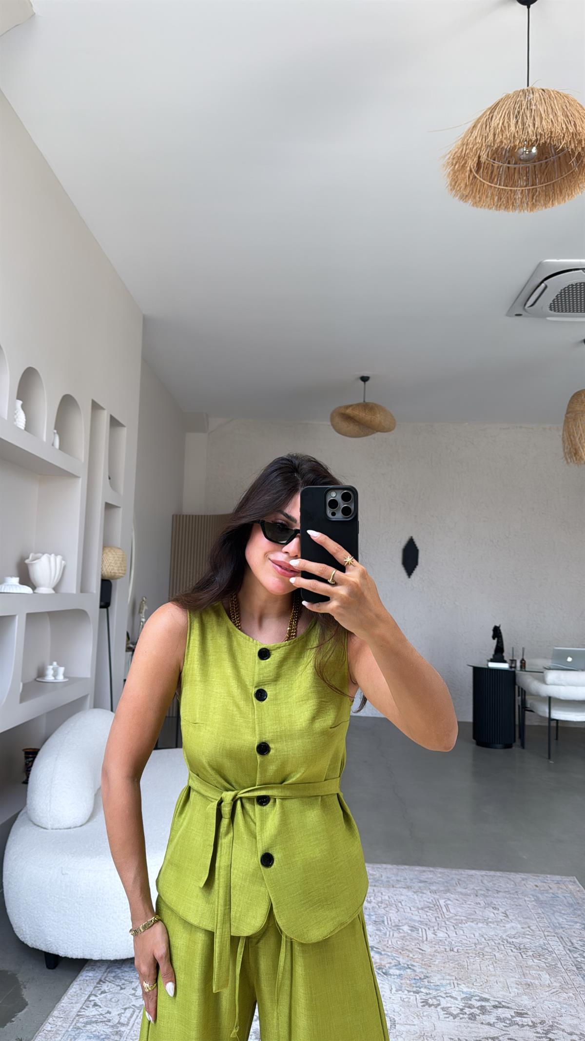 Olive Düğmeli Yelekli Takım