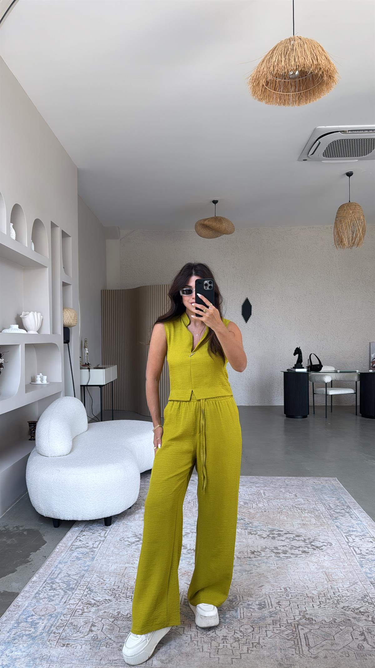 Olive Gümüş Aksesuarlı Pantolon Bluz Takım