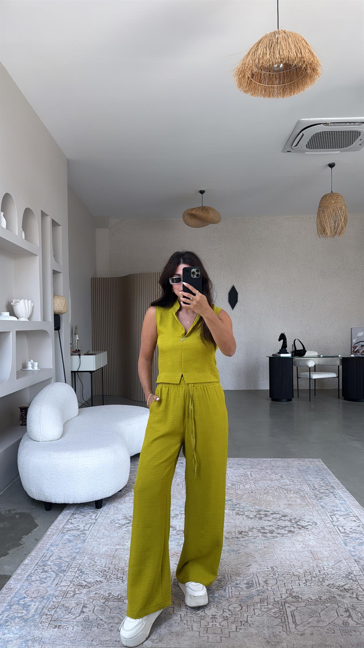 Olive Gümüş Aksesuarlı Pantolon Bluz Takım