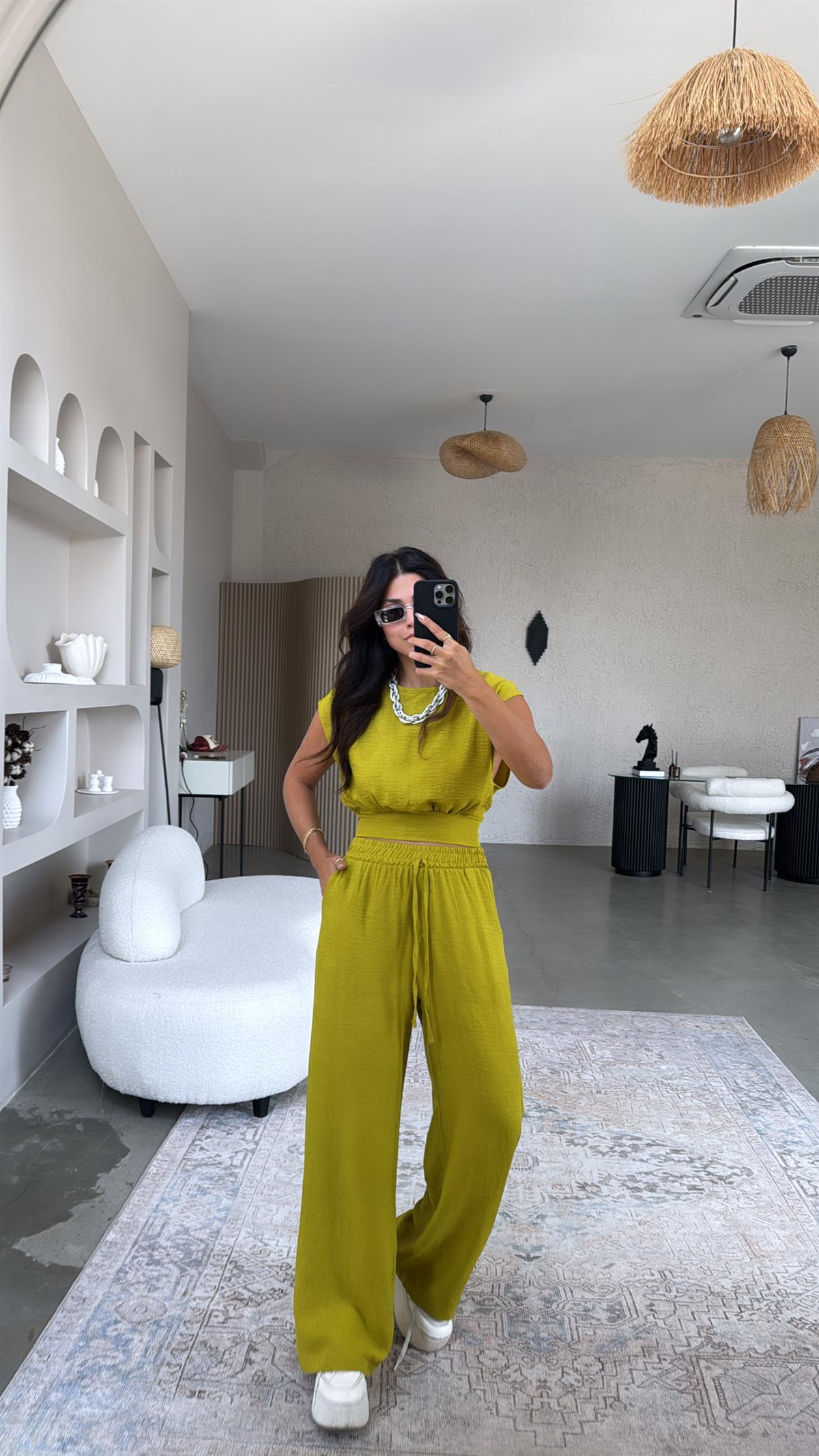 Olive Kuşak Detaylı Pantolon Bluz Takım