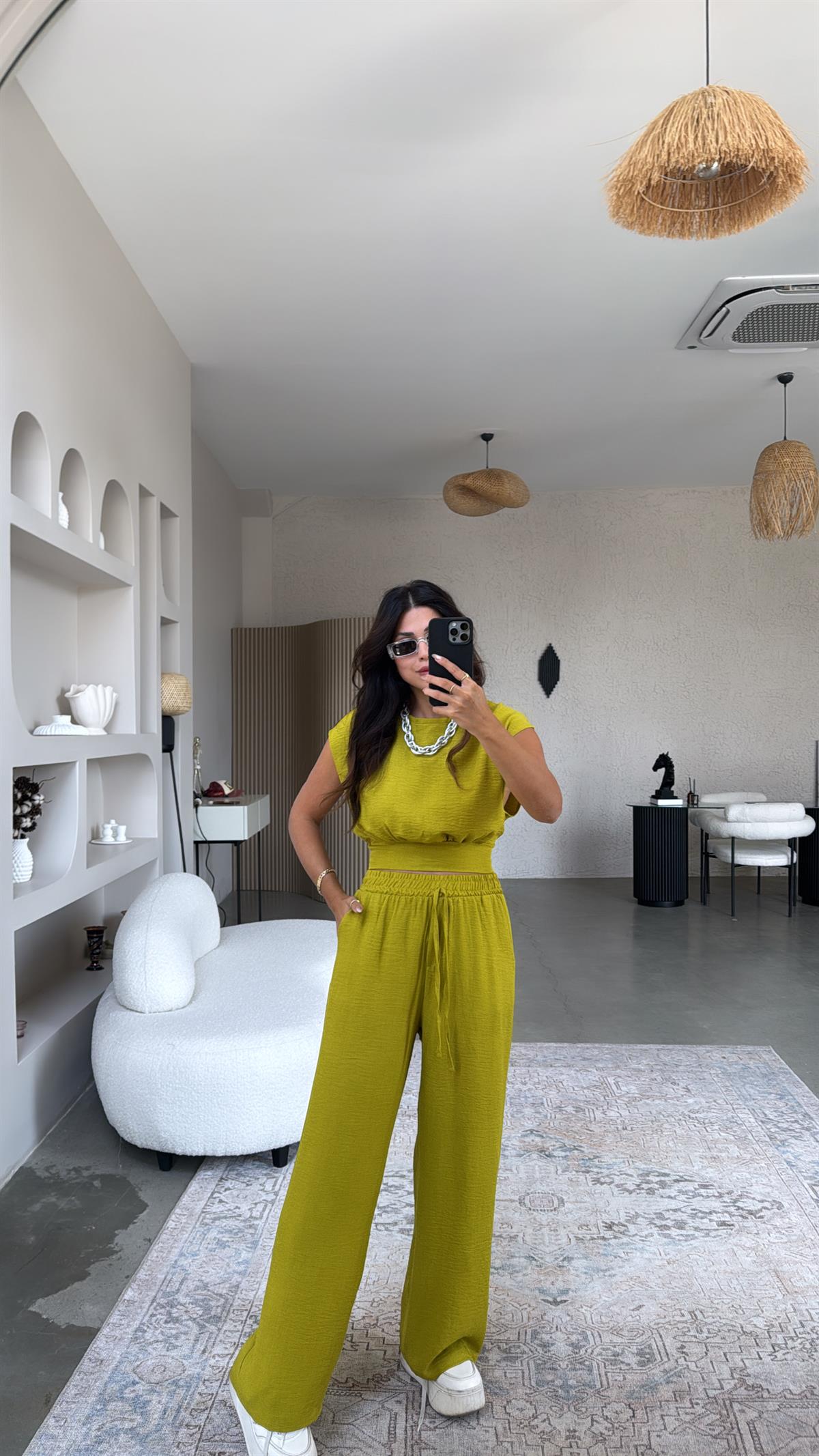 Olive Kuşak Detaylı Pantolon Bluz Takım