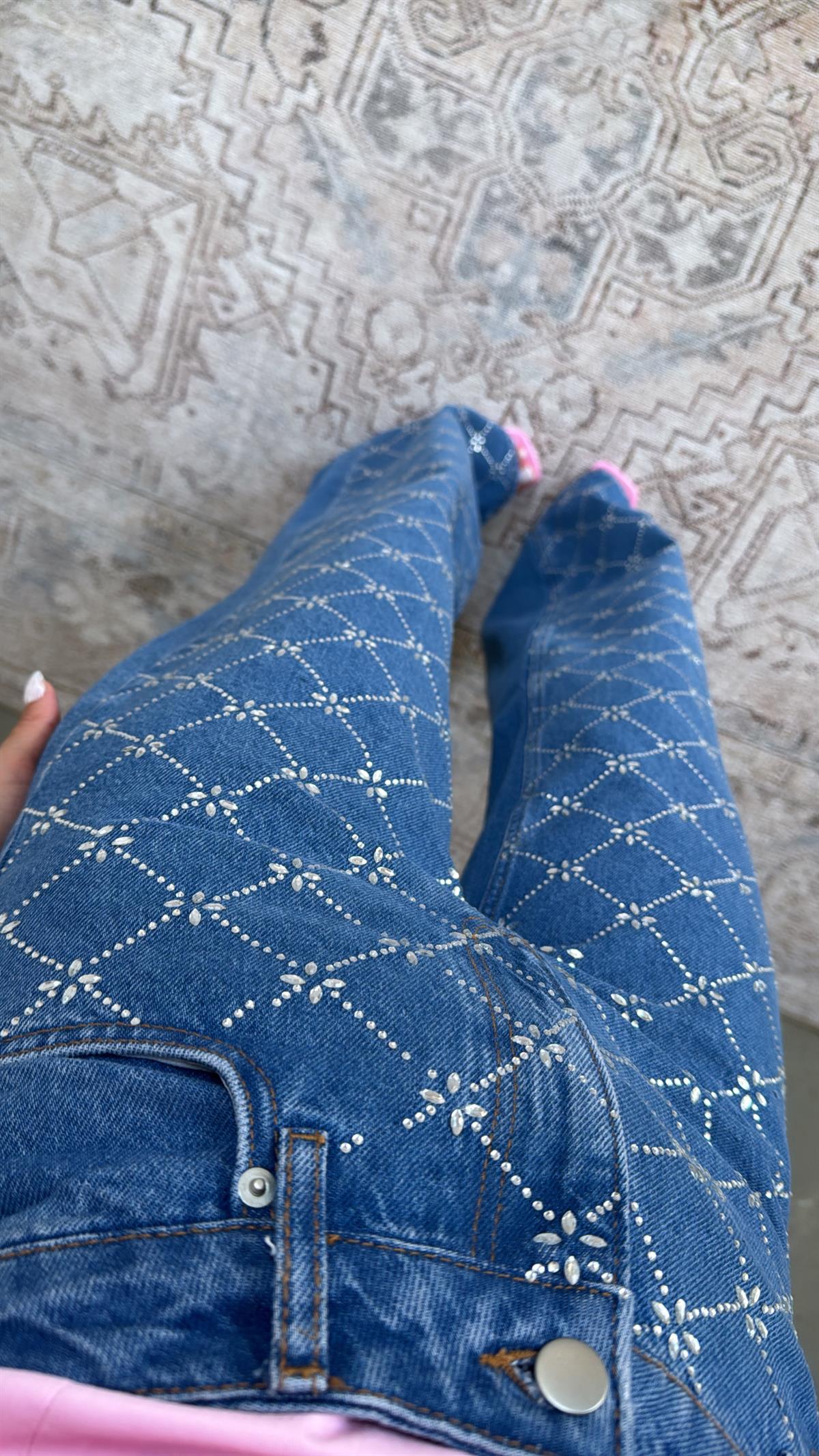Orijinal Bol Paça Taşlı Jean