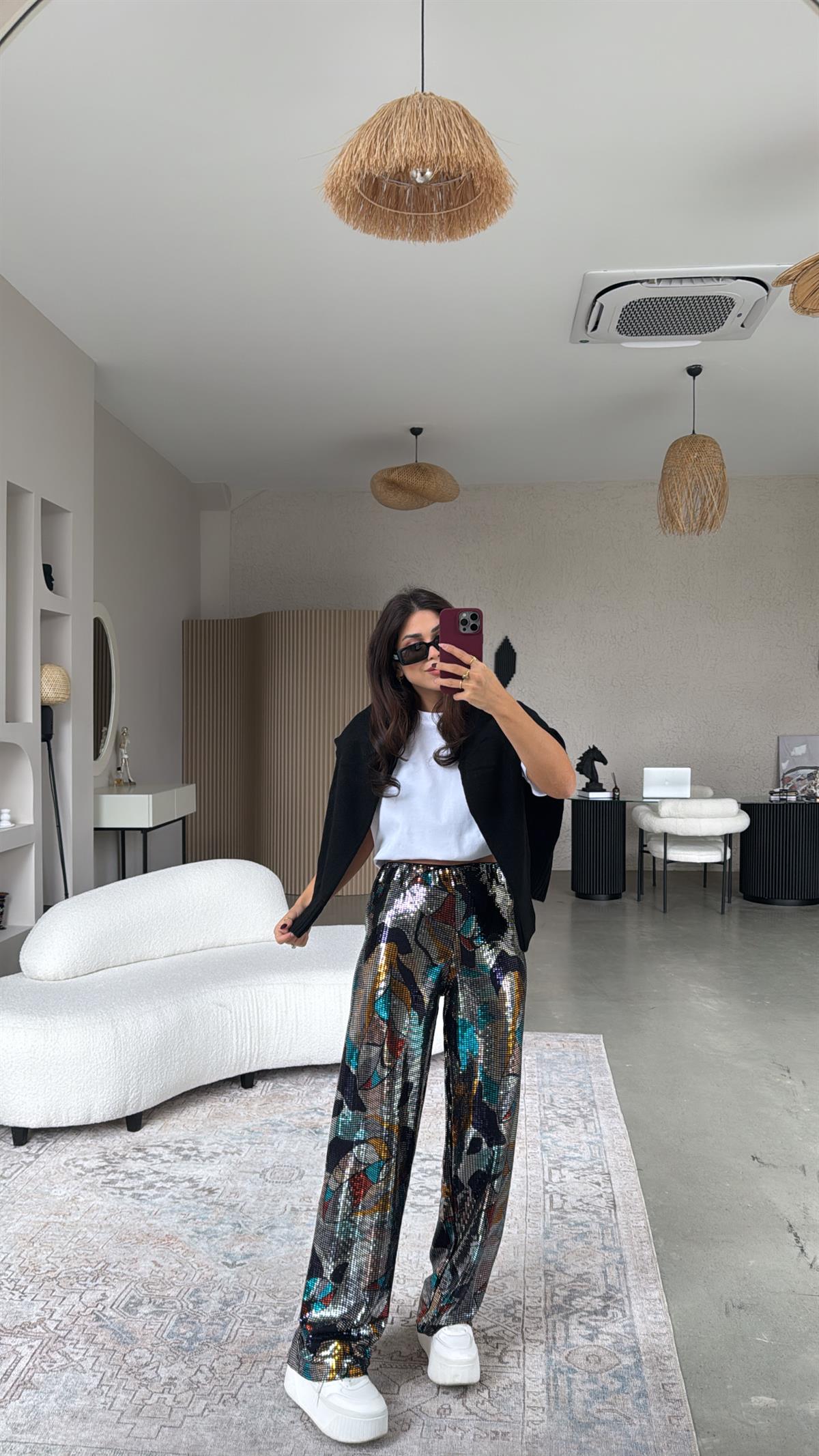 Parlak Yansımalı Bol Paça Pantolon