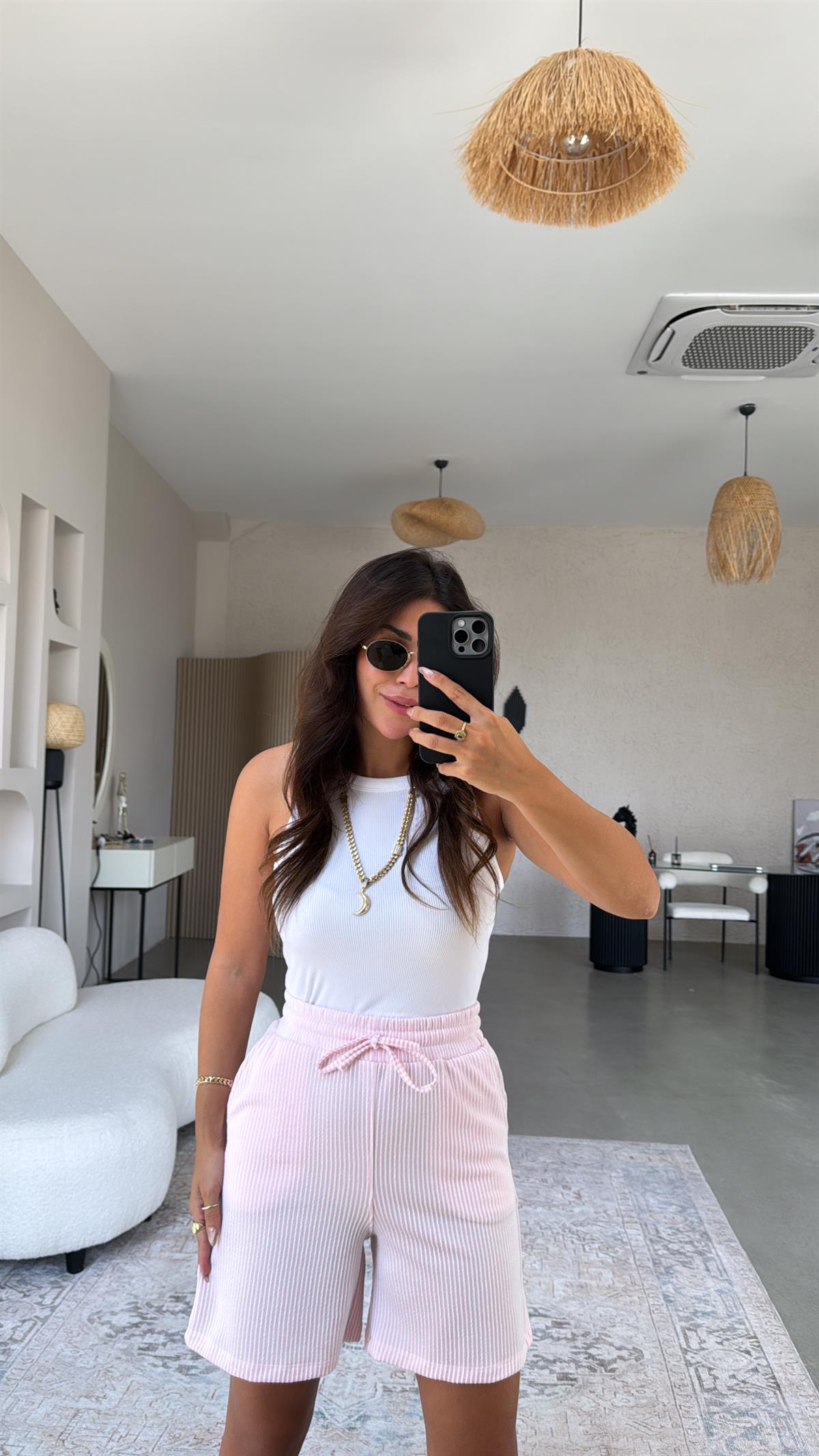 Pembe Çizgili Şort