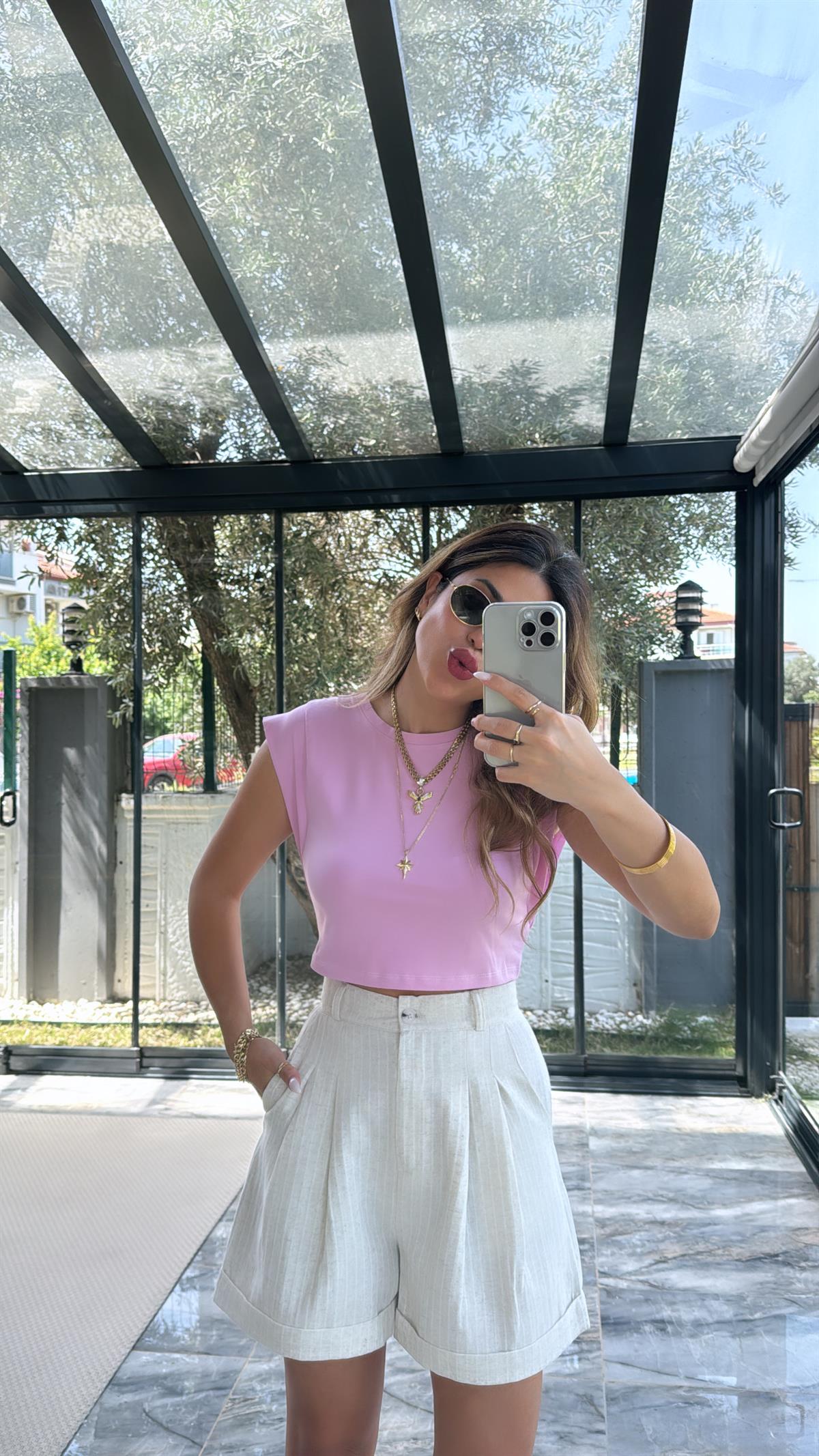 Pembe Dik Omuzlu Tshirt