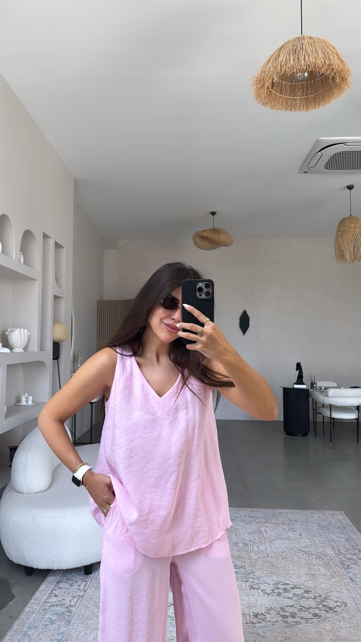 Pembe V Yaka Bol Paça Takım