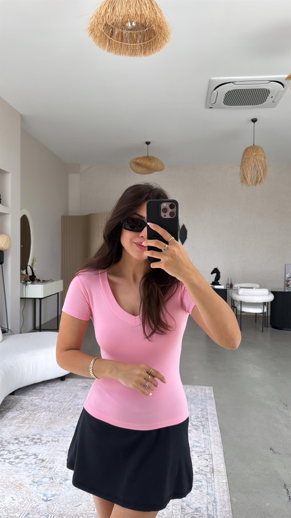 Pembe V Yaka Oys Basic