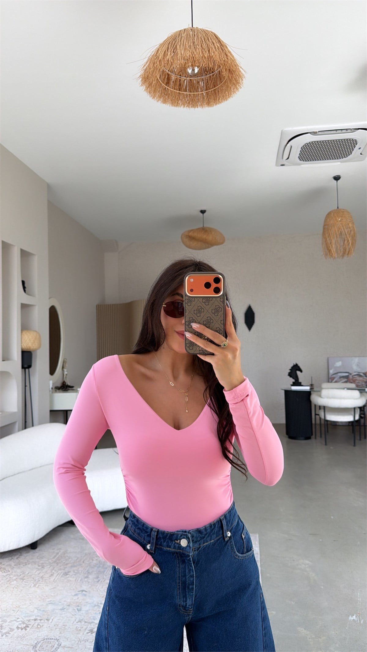 Pembe V Yaka Polyamid Bodysuit