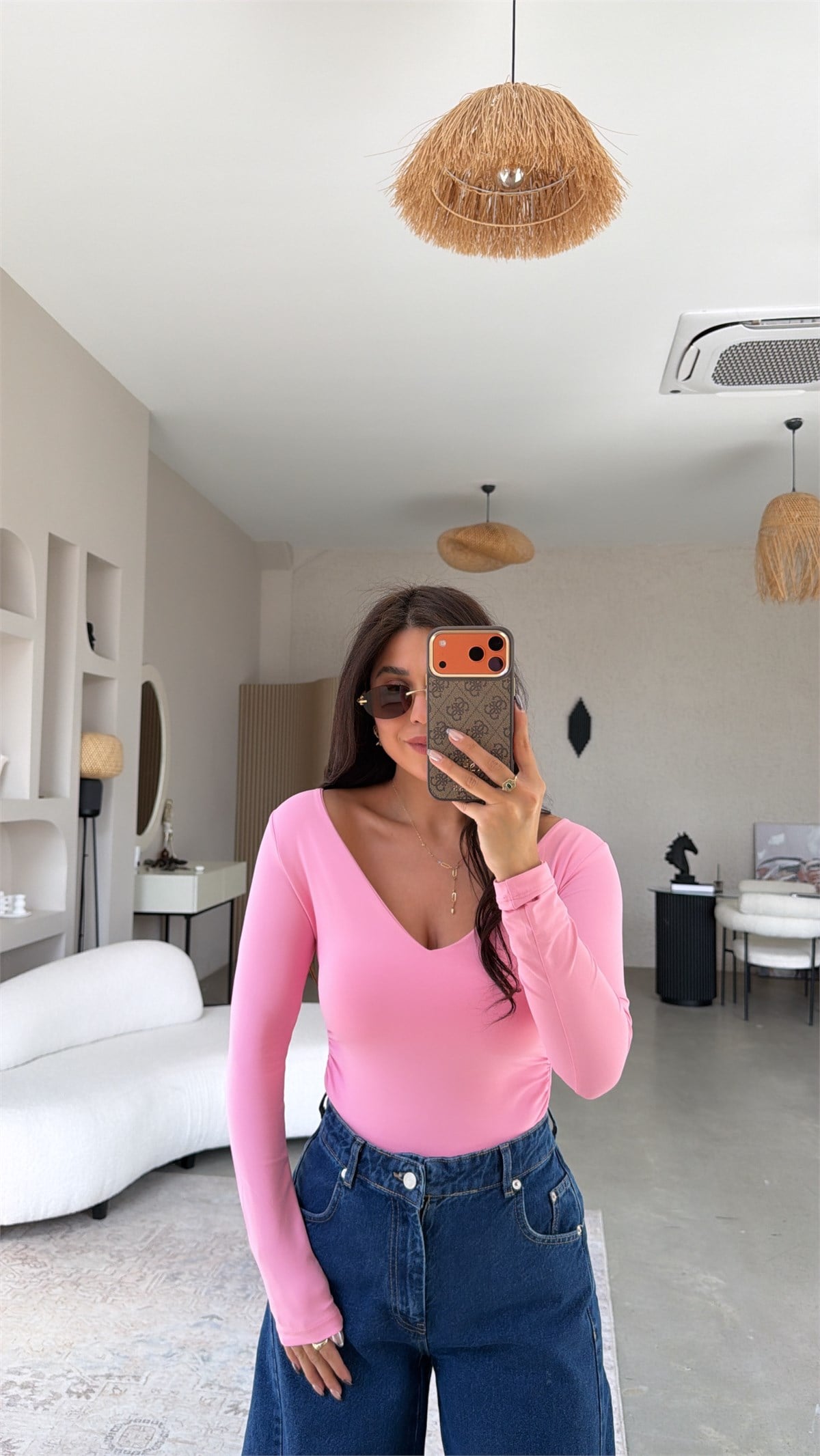 Pembe V Yaka Polyamid Bodysuit