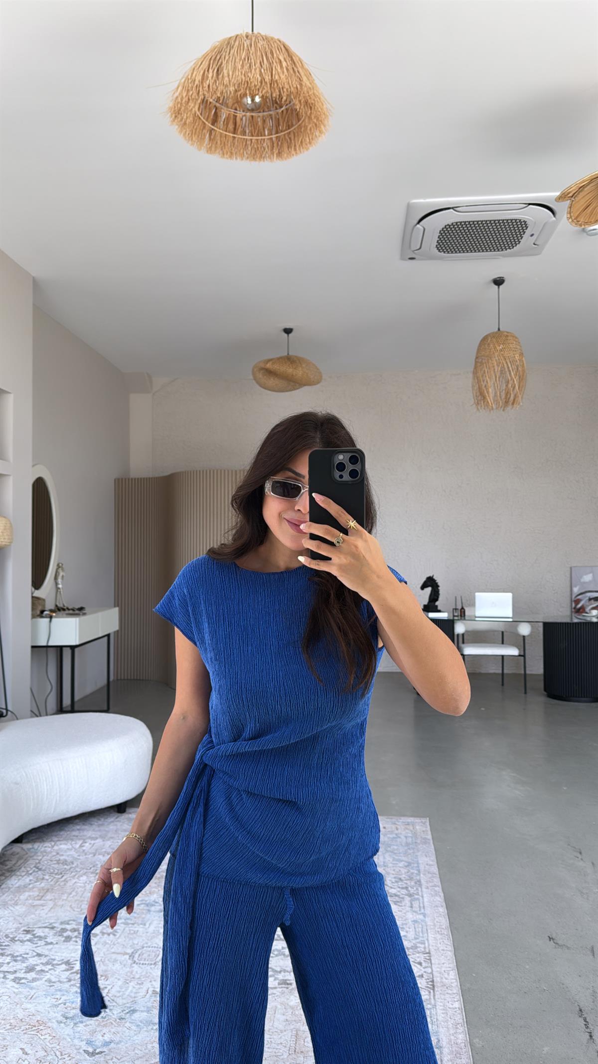 Saks Mavi Bağlamalı Bürümcük Takım 