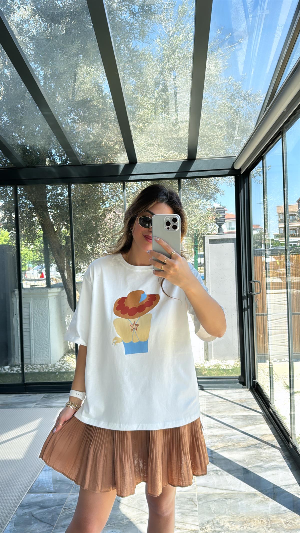 Şapka Baskılı Pamuklu Tshirt